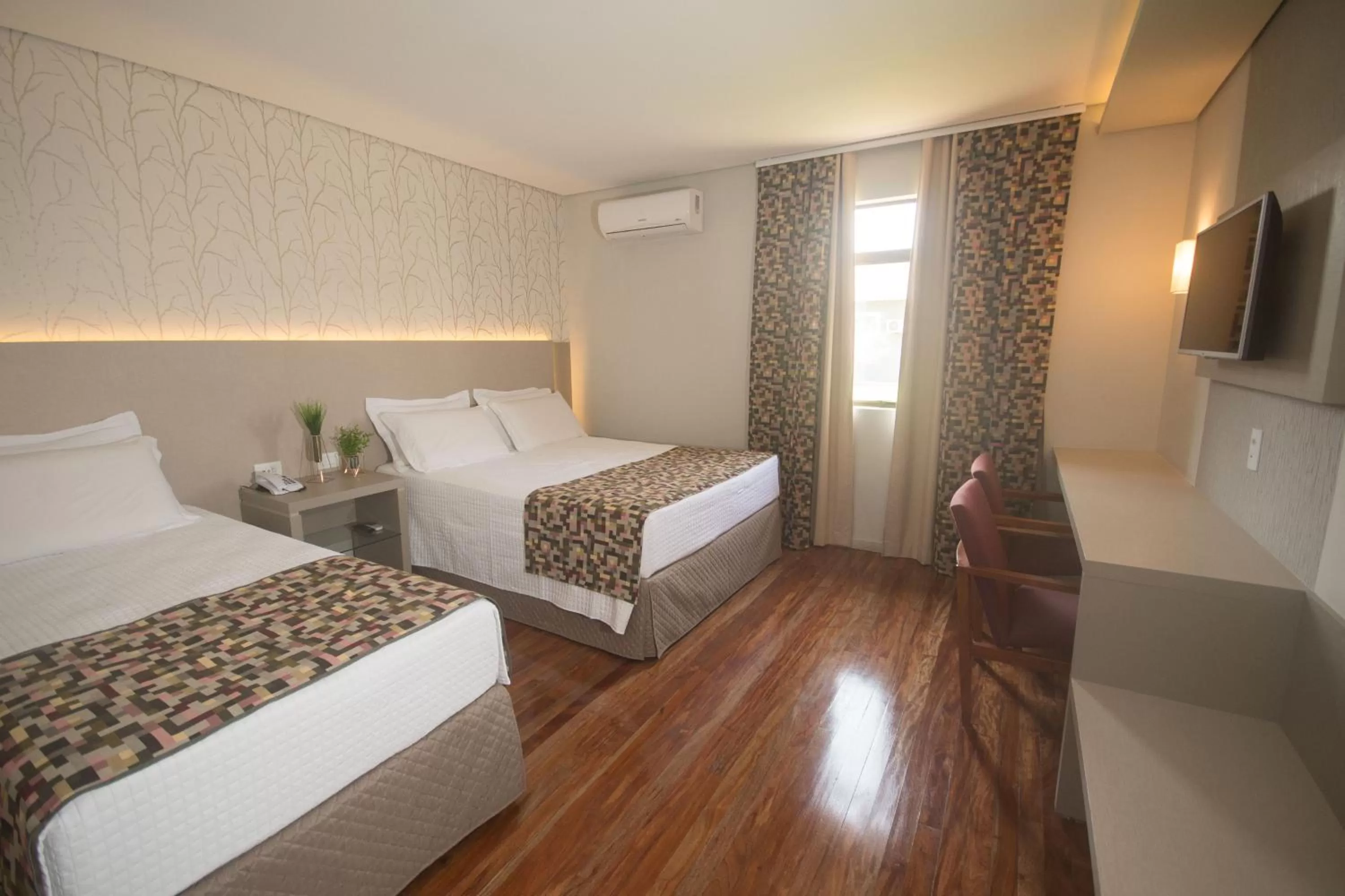 Bedroom, Bed in Grand Carimã Resort & Convention Center