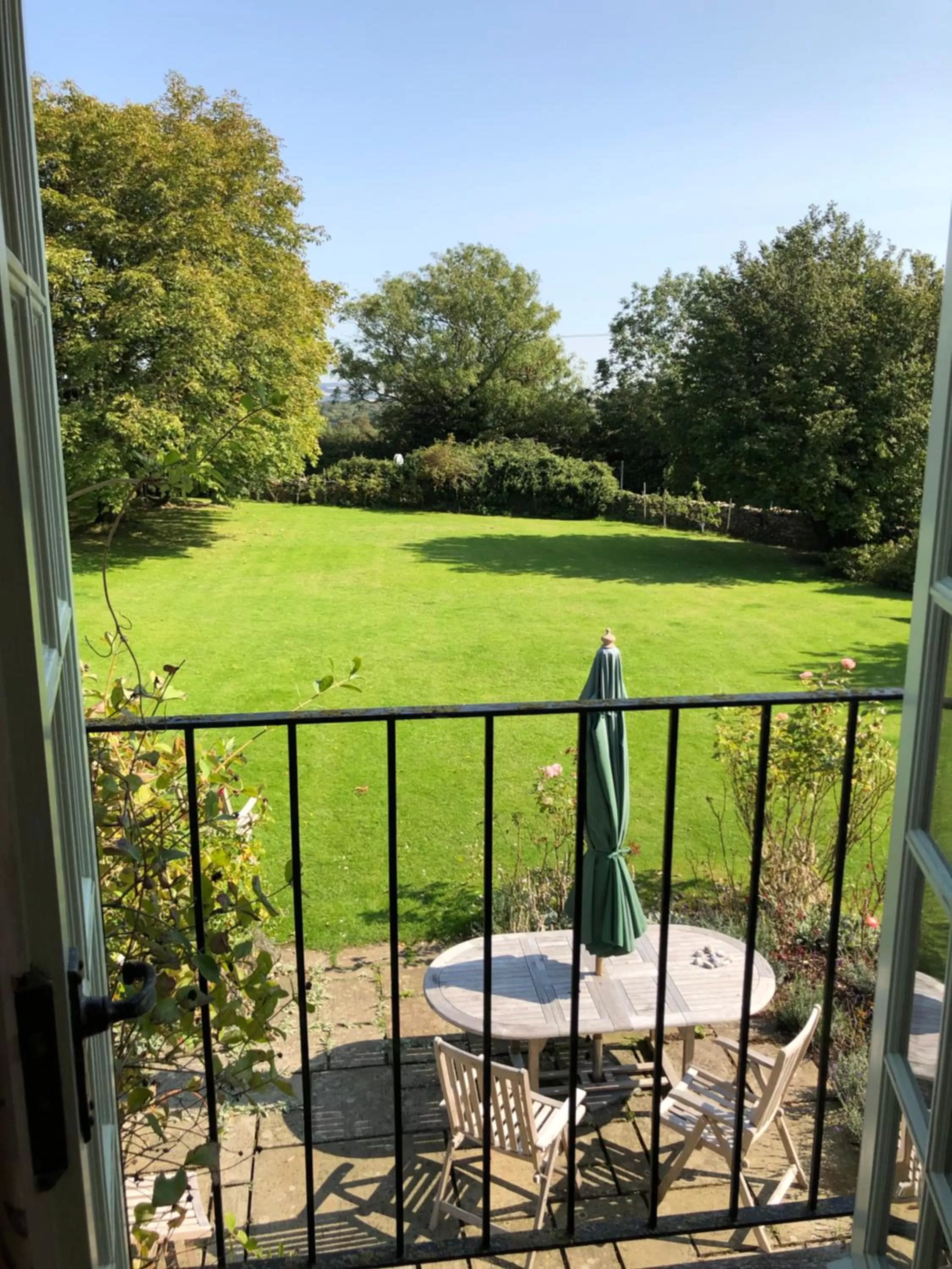 Garden in The Old School, Idbury, OX7 6RU