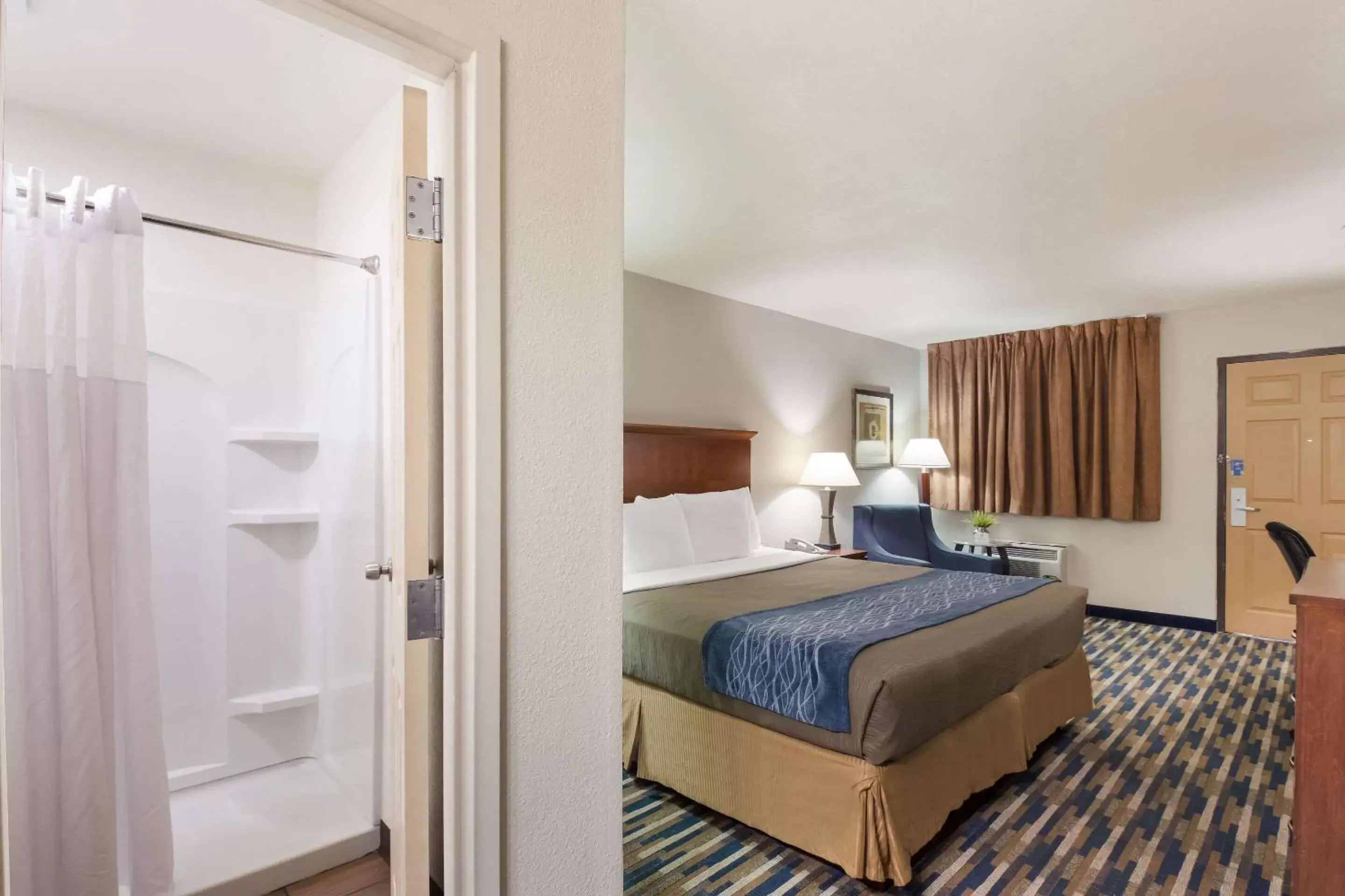 Bedroom, Bed in Rodeway Inn Fort Morgan Bedroom, Bed in Rodeway Inn Fort Morgan