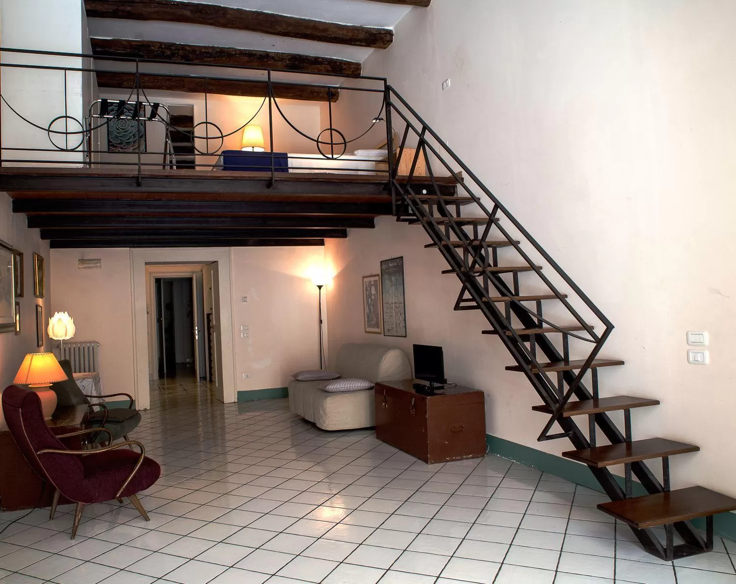 Photo of the whole room in Home47