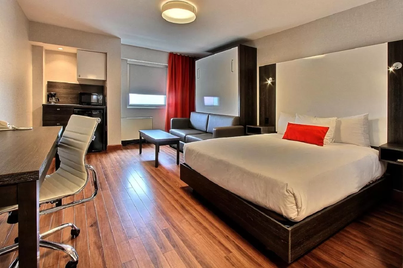 Bed in Hotel Classique