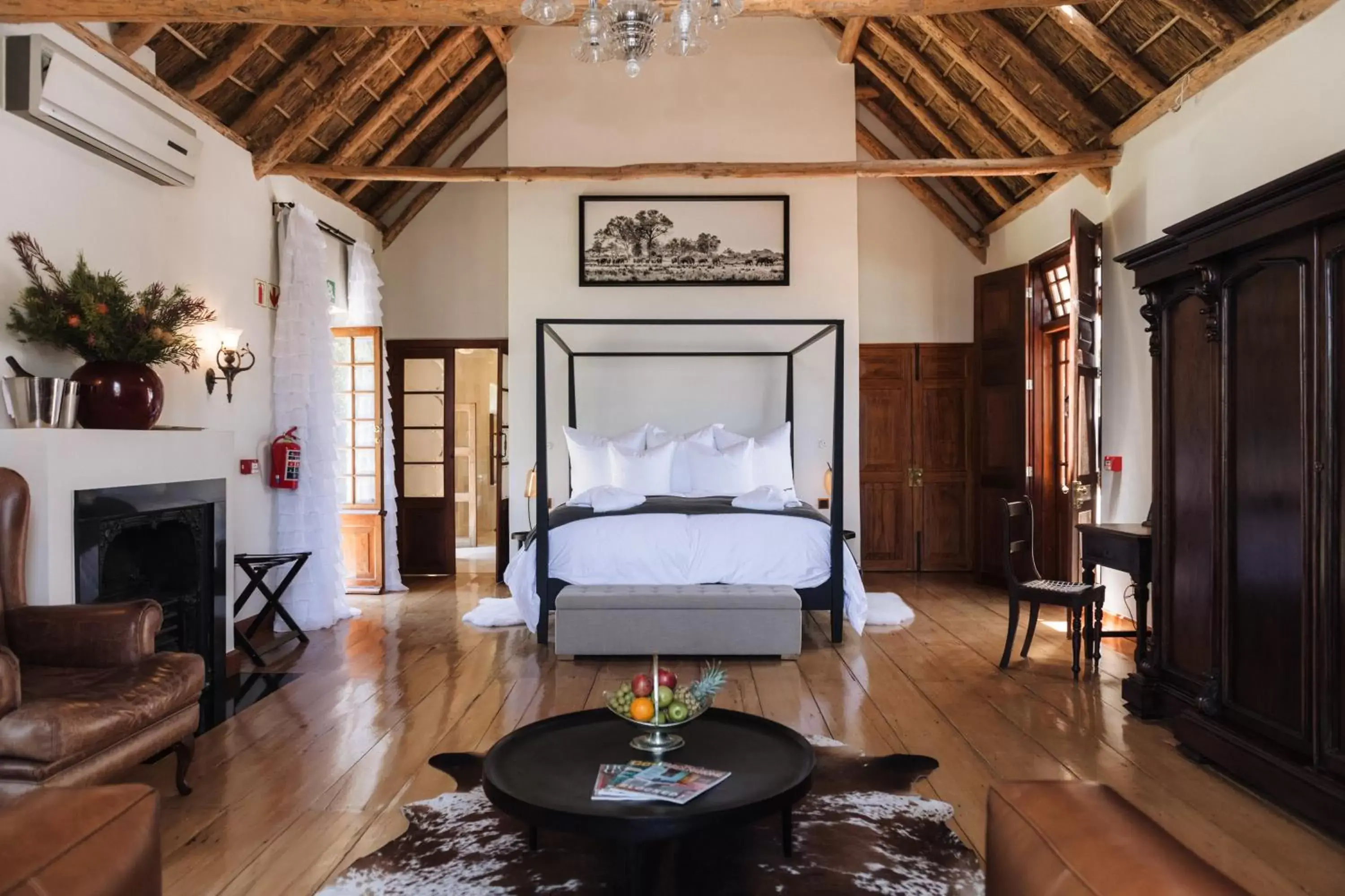 Photo of the whole room in Adara Palmiet Valley Luxurious Boutique Farm Hotel