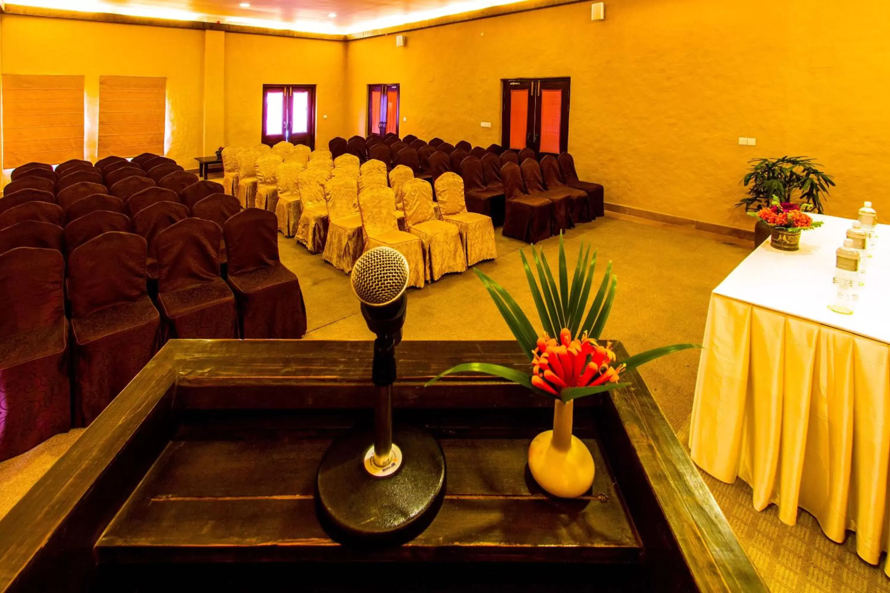 Business facilities in Temple Tree Resort & Spa