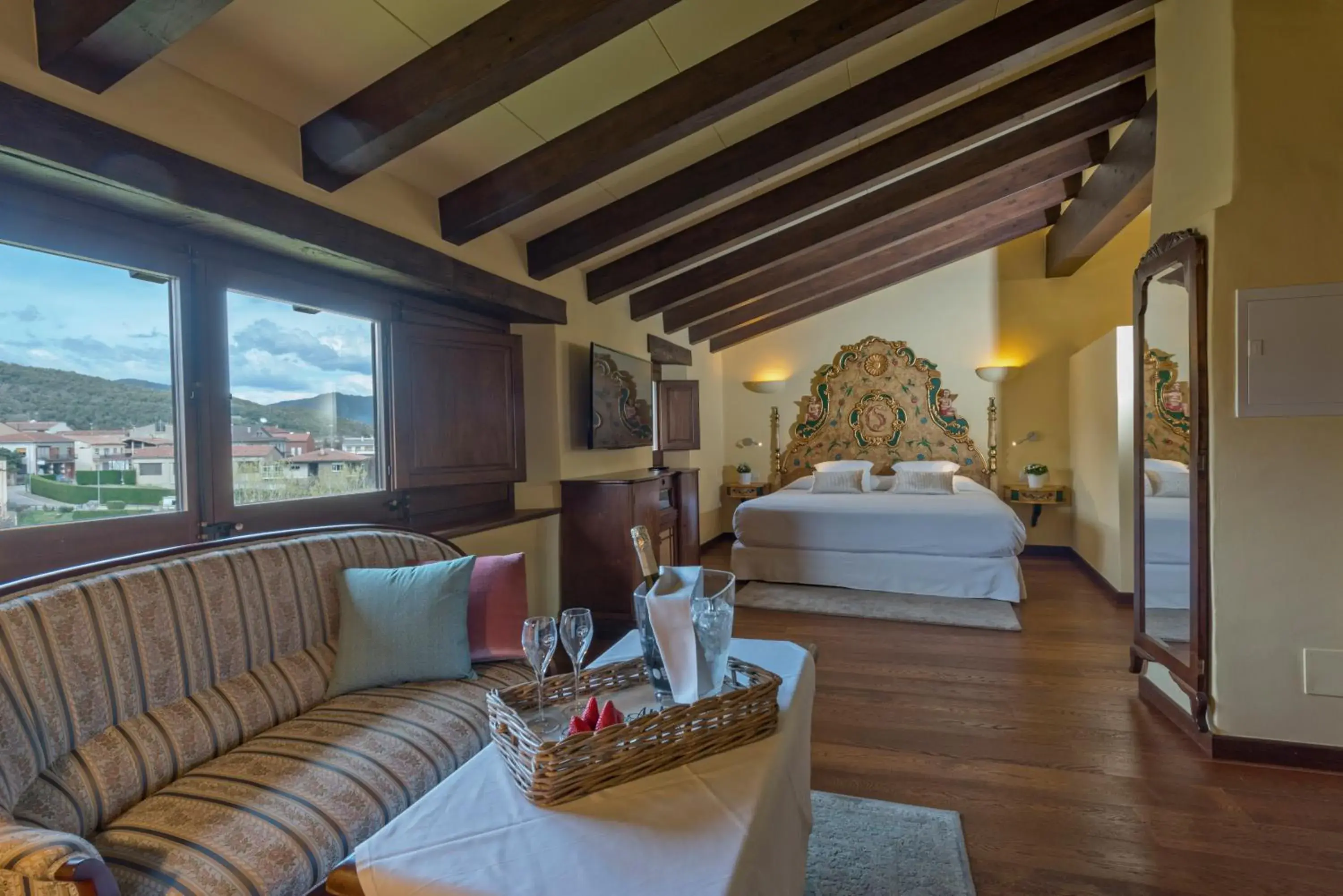 Photo of the whole room, Seating Area in Hotel Cal Sastre