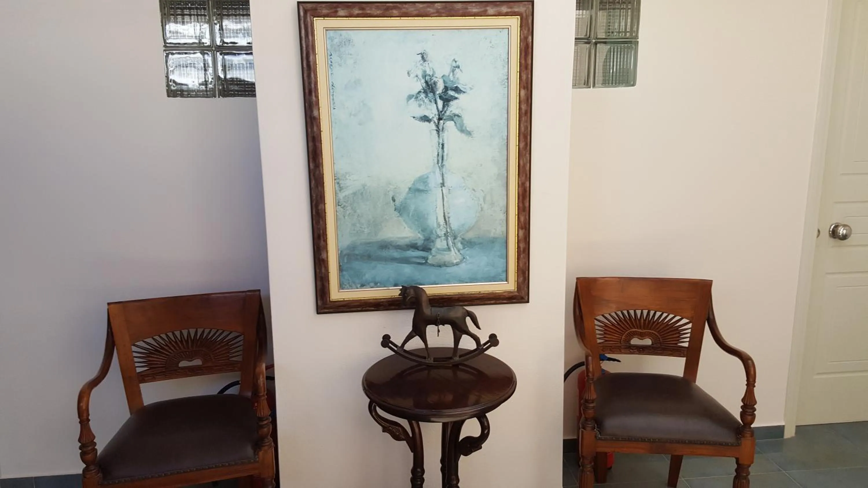 Seating area in Hotel Palatia