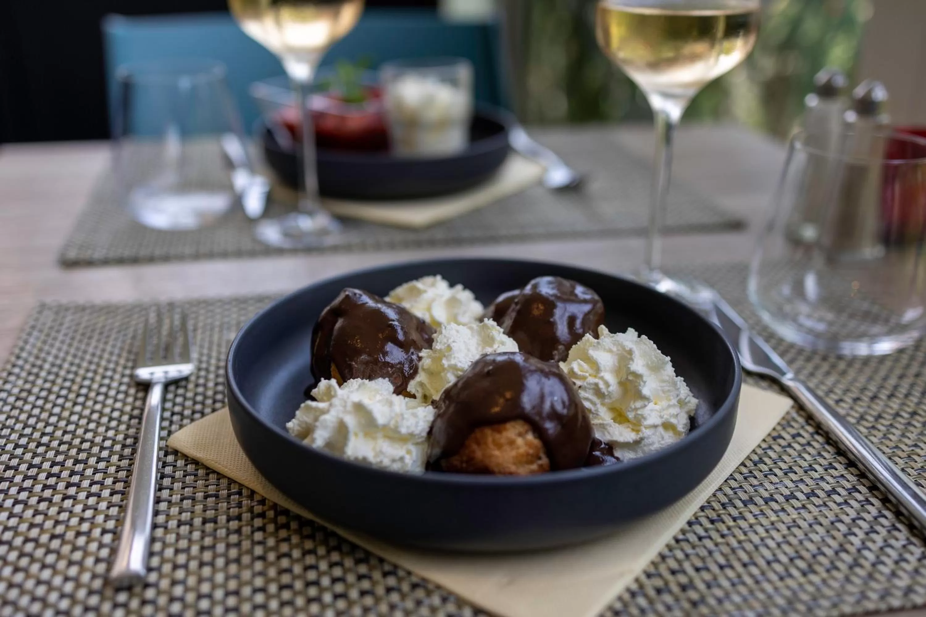 Restaurant/places to eat in Hôtel restaurant Kyriad Fréjus