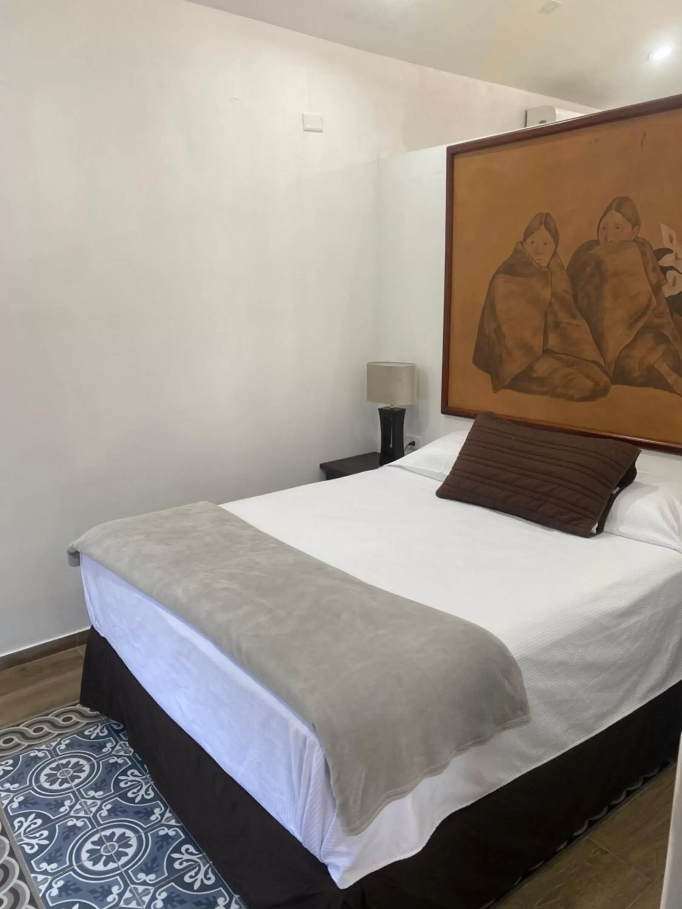 Bed in Villa Serena Centro Historico