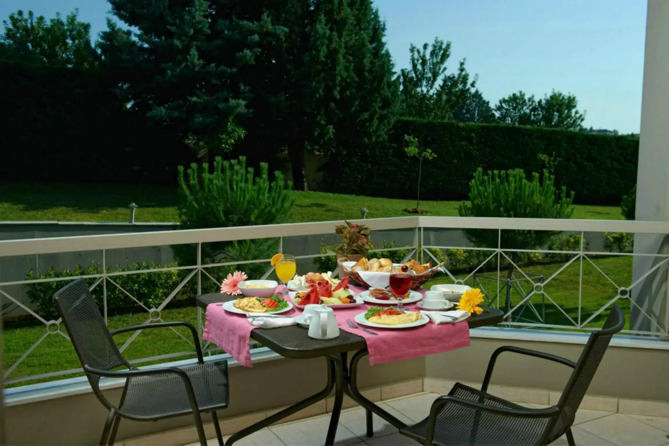 Balcony/Terrace in Royal Hotel Thessaloniki