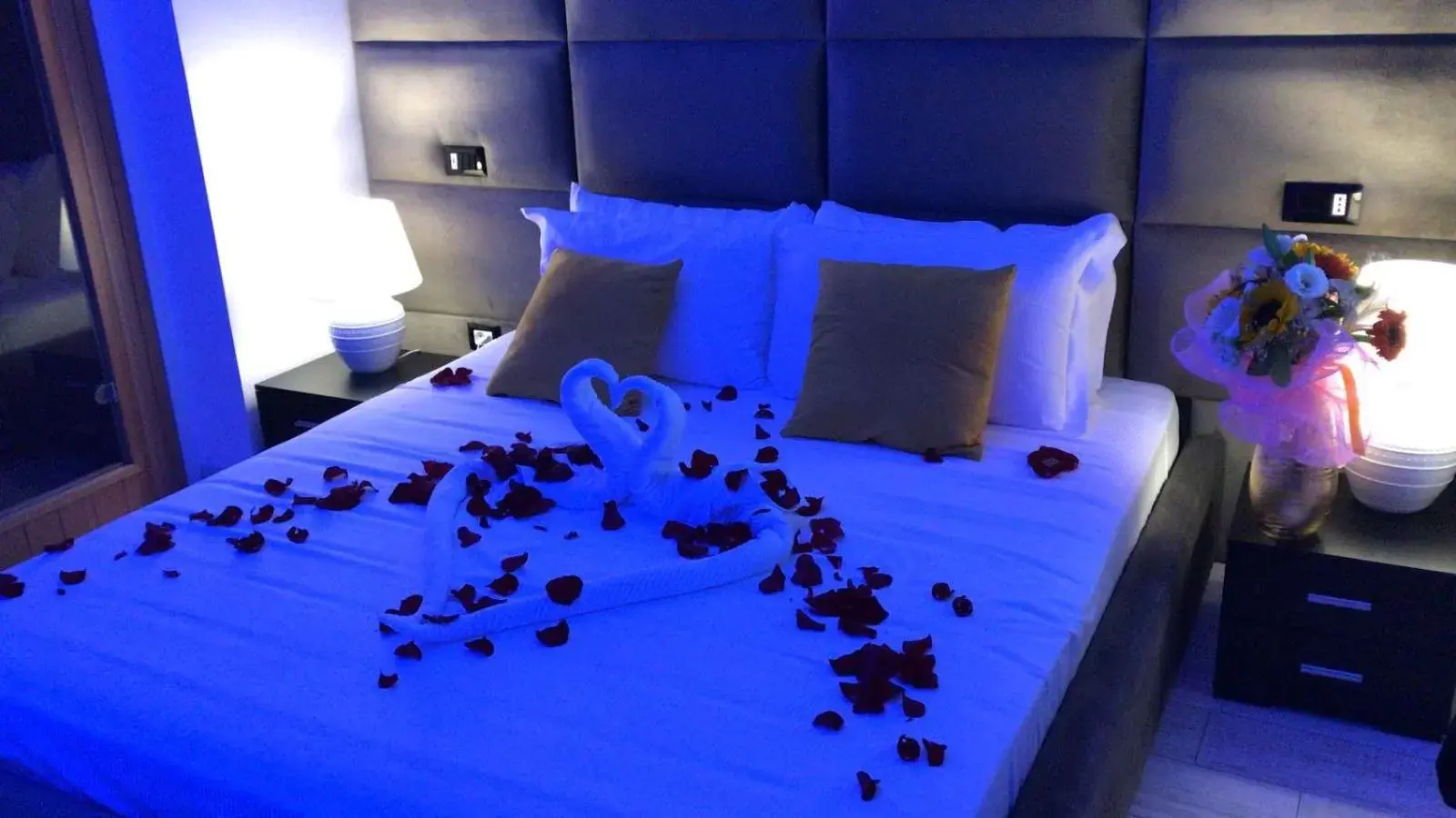 Bed in Escape Luxury Suite