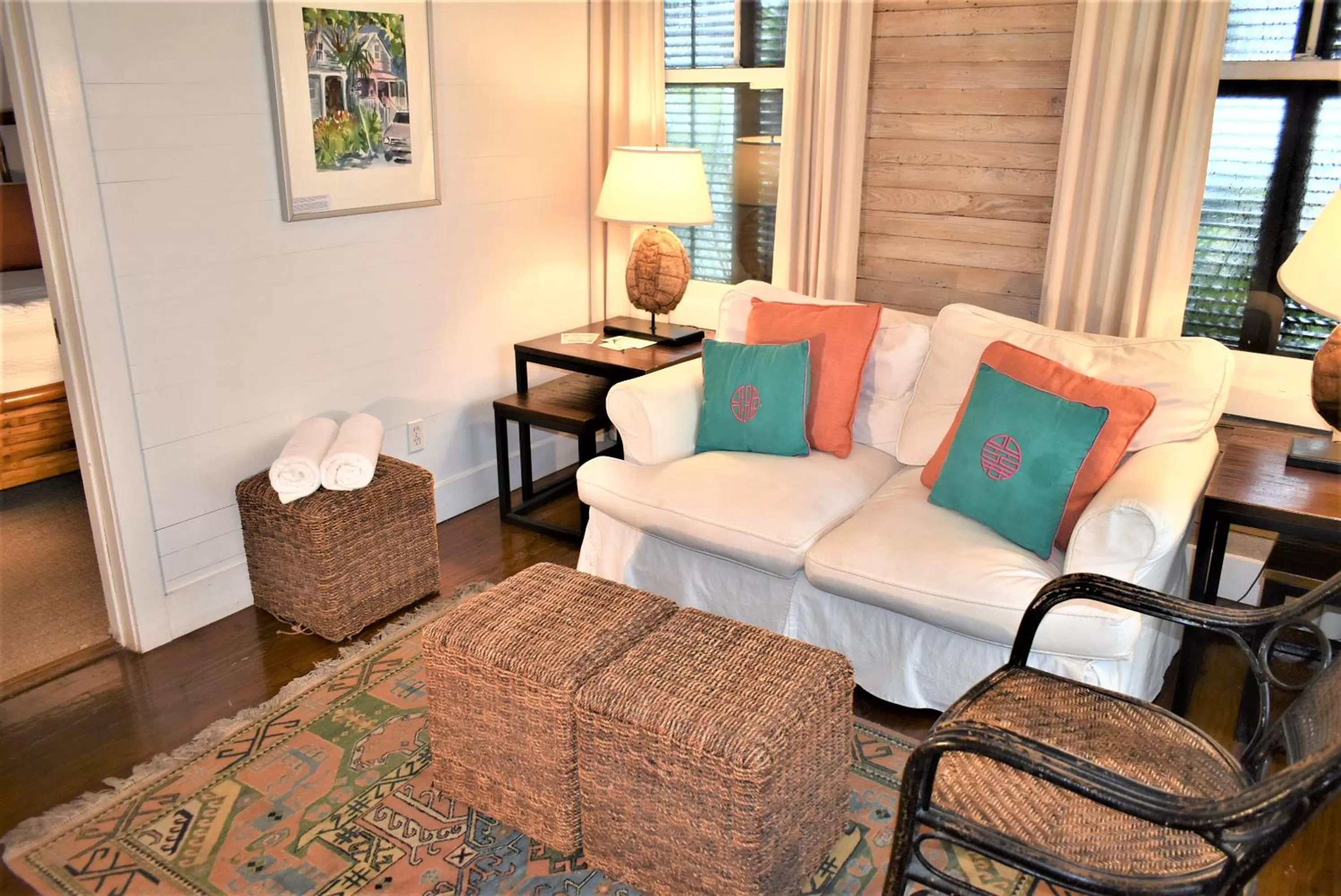 Living room in Simonton Court Historic Inn & Cottages