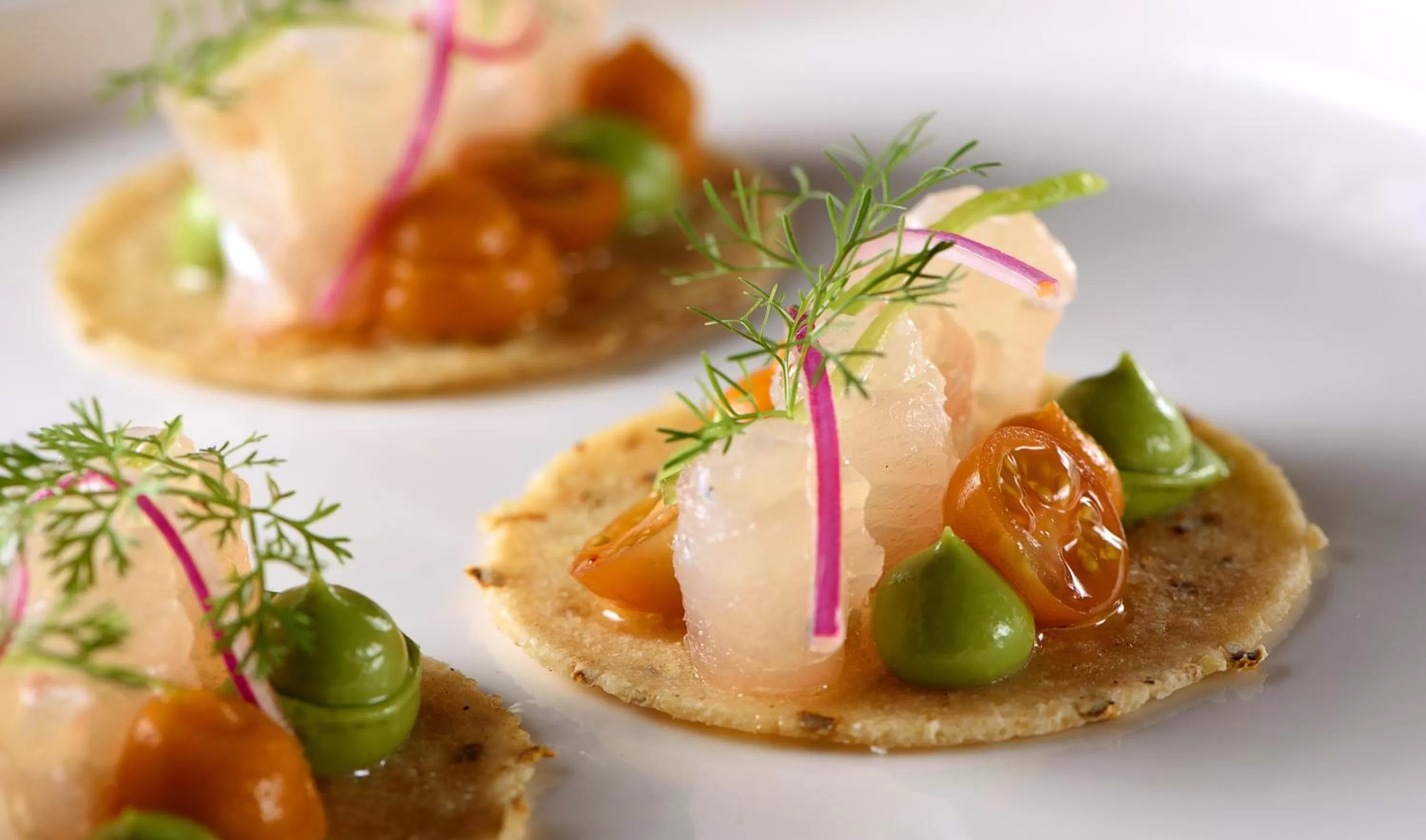 Lunch in Diez Diez Collection