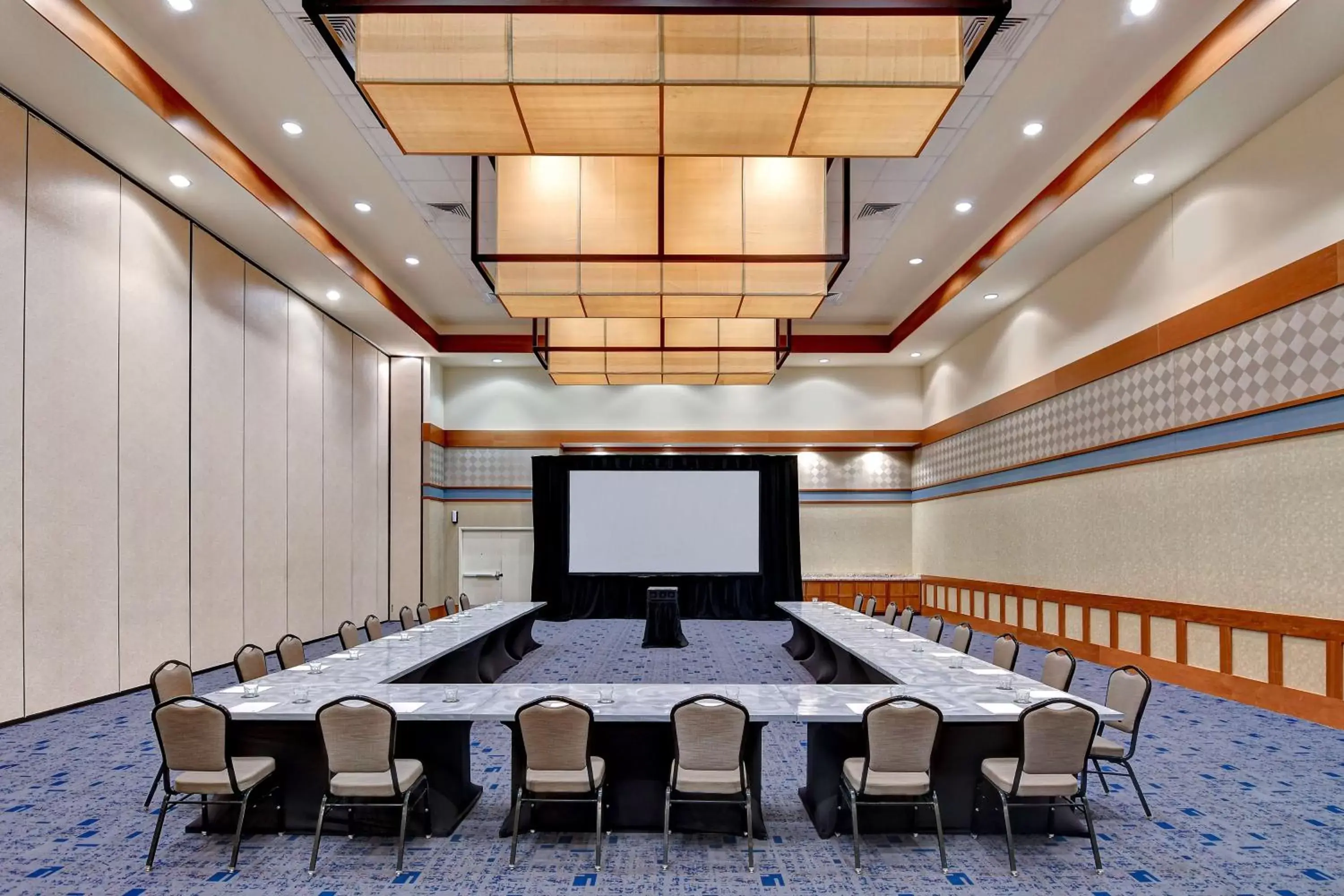 Meeting/conference room in DoubleTree by Hilton Phoenix- Tempe