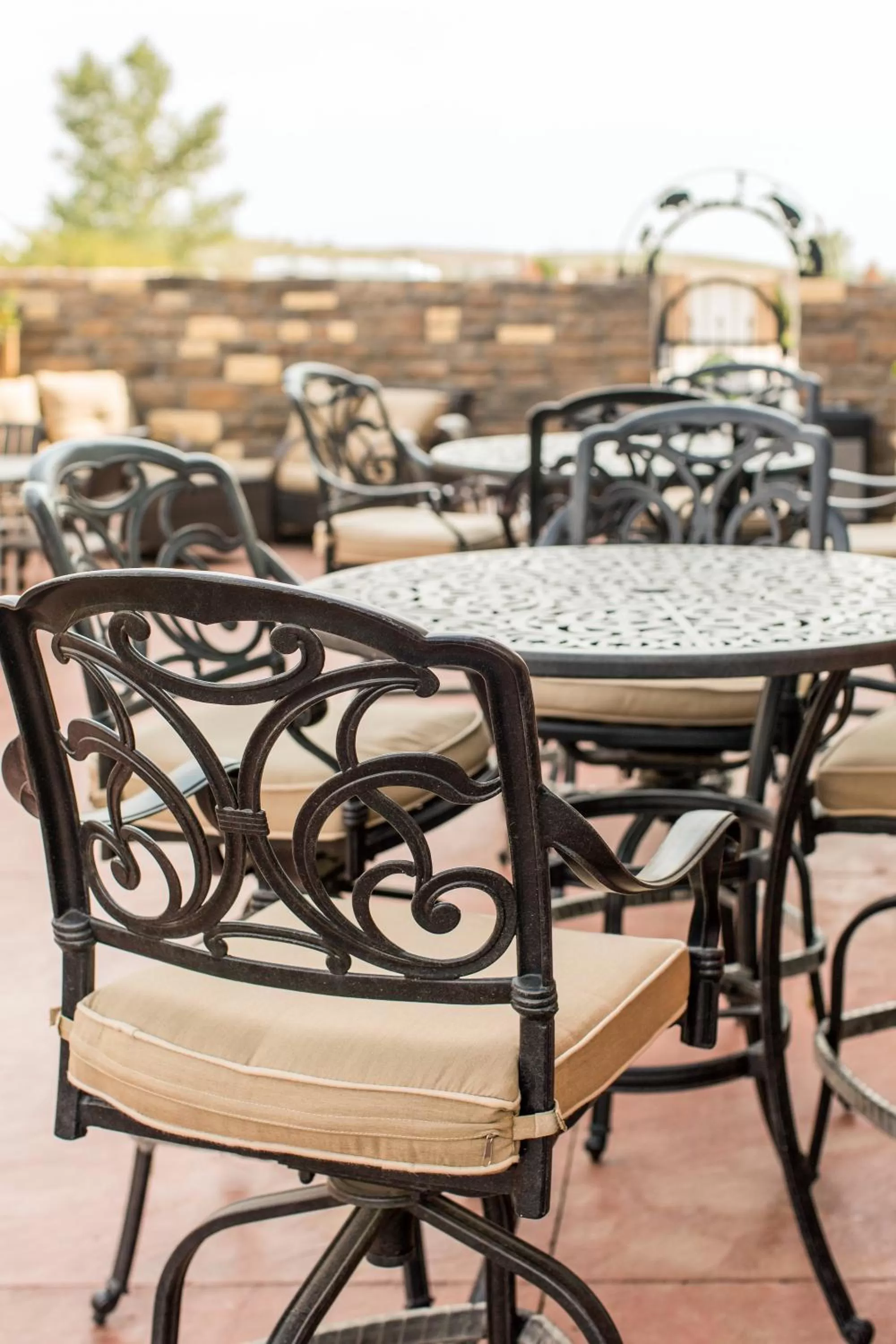 Decorative detail in Teddy's Residential Suites Watford City