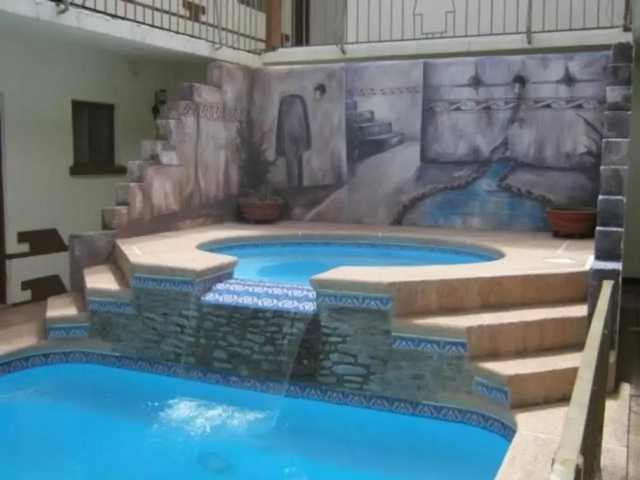 Swimming pool in Hotel Paquime