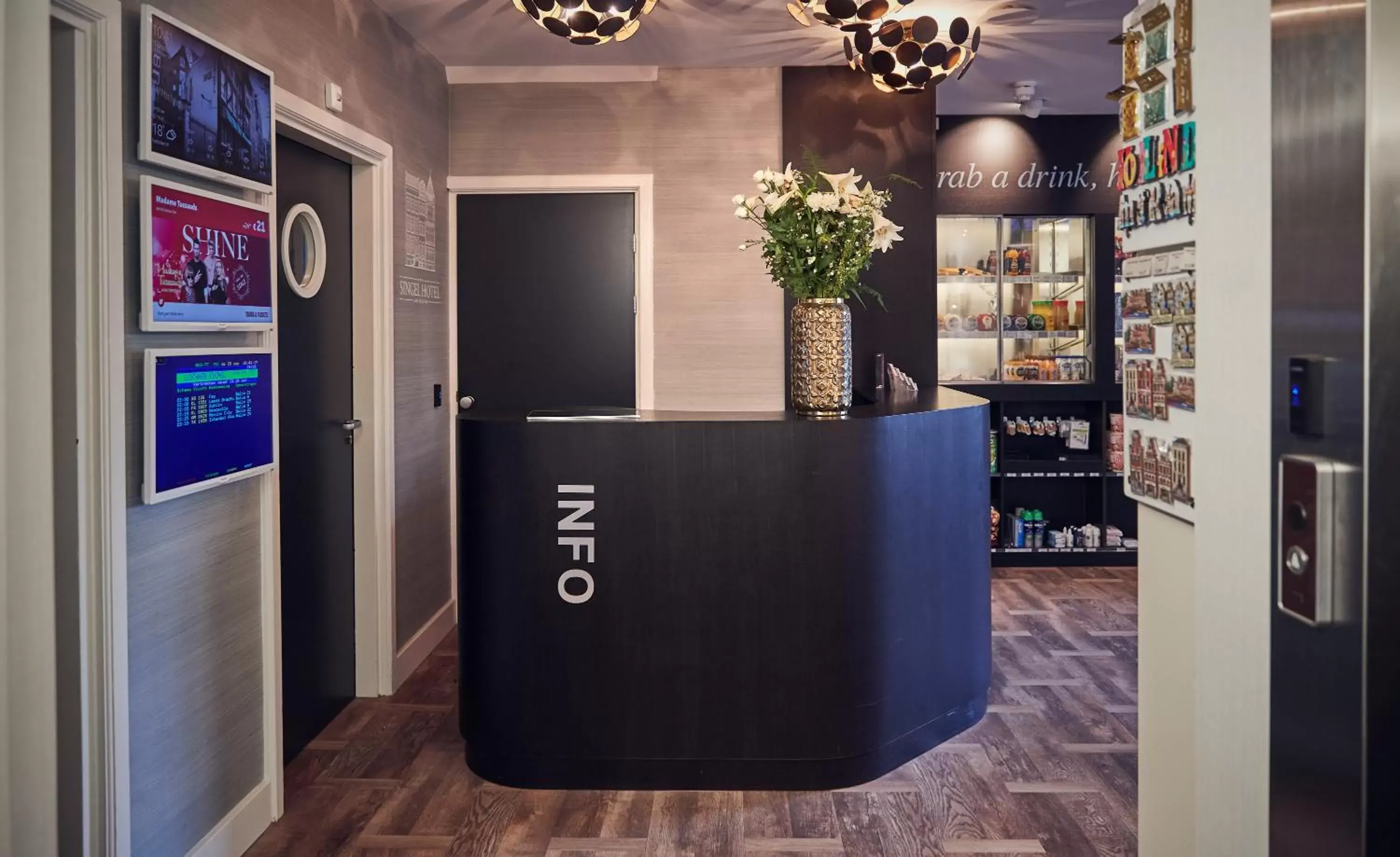 Lobby/Reception in Singel Hotel Amsterdam