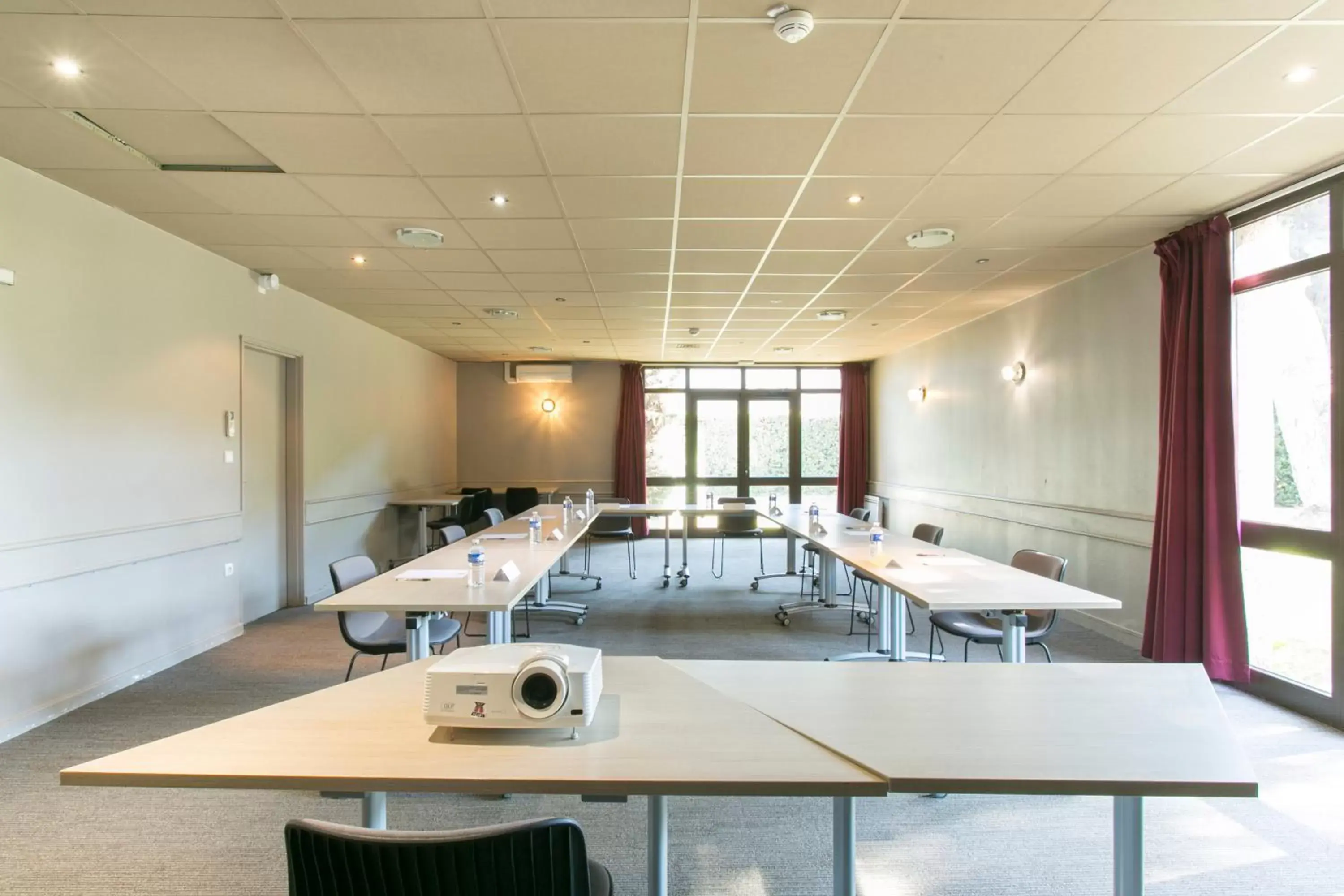 Meeting/conference room in ibis Avignon Sud