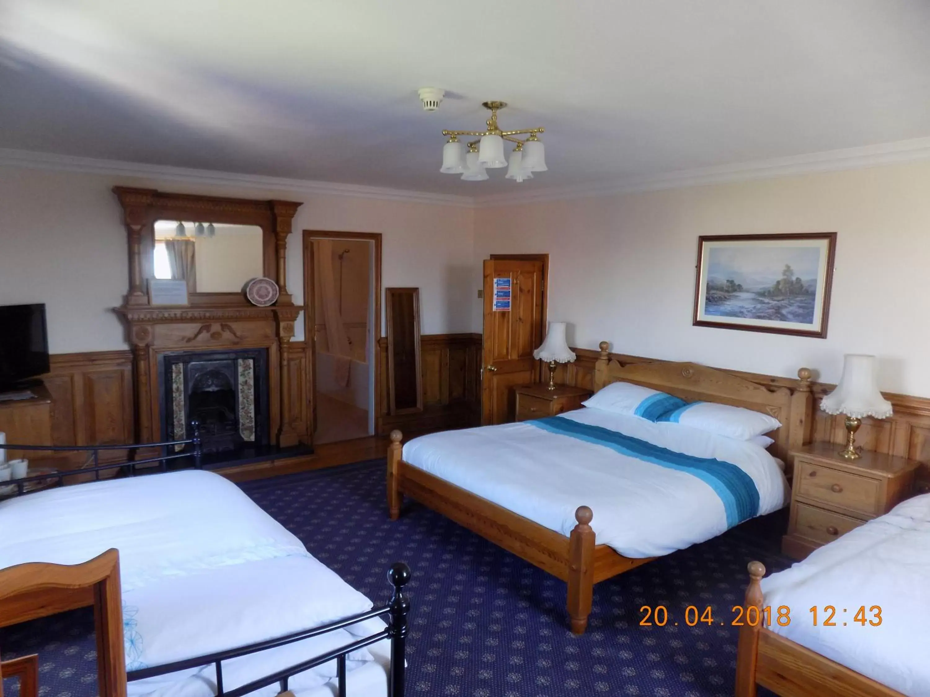 Bed in The Londesborough Arms bar with en-suite rooms