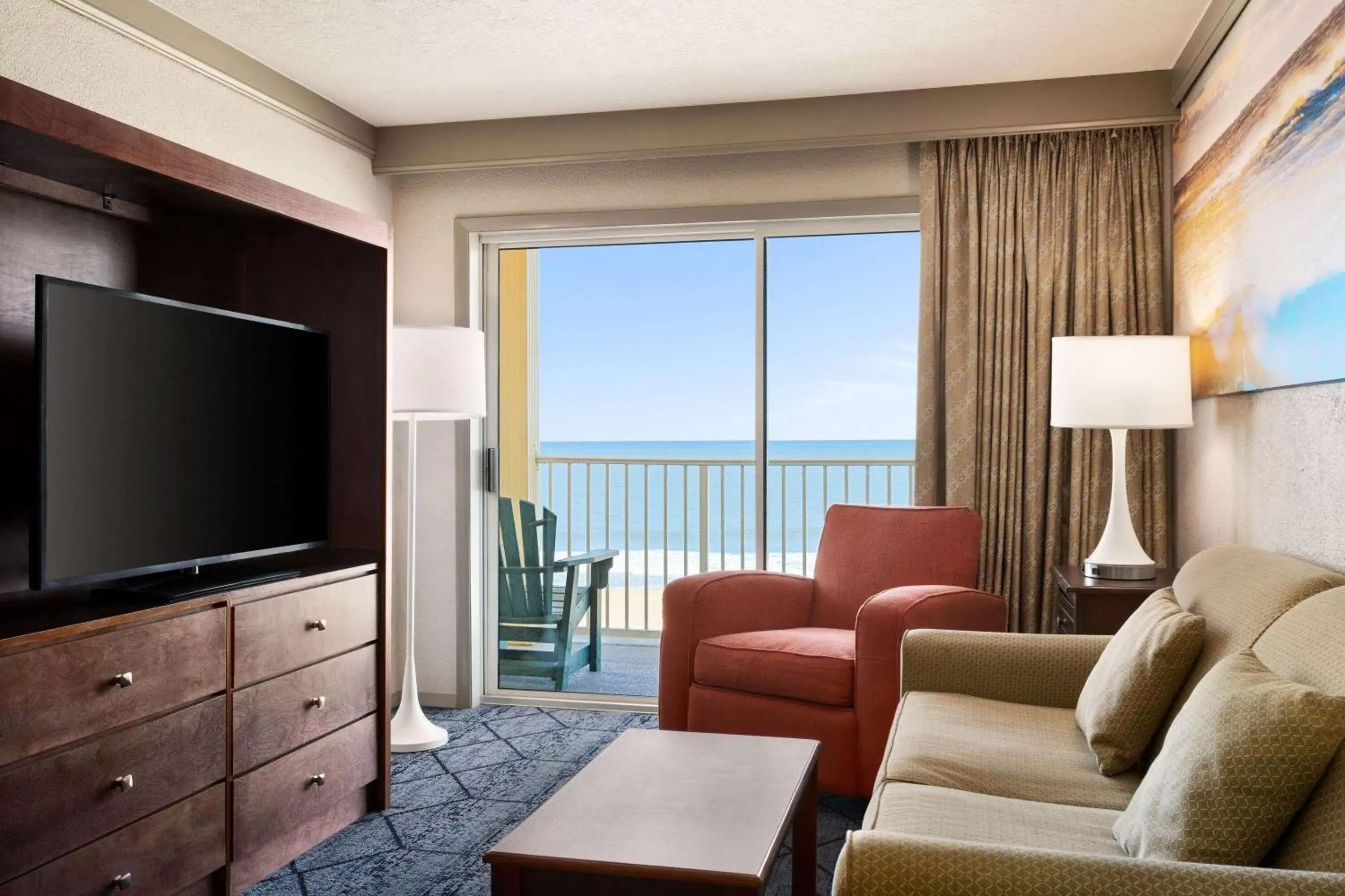 Bed, Seating Area in Days Inn by Wyndham Ocean City Oceanfront