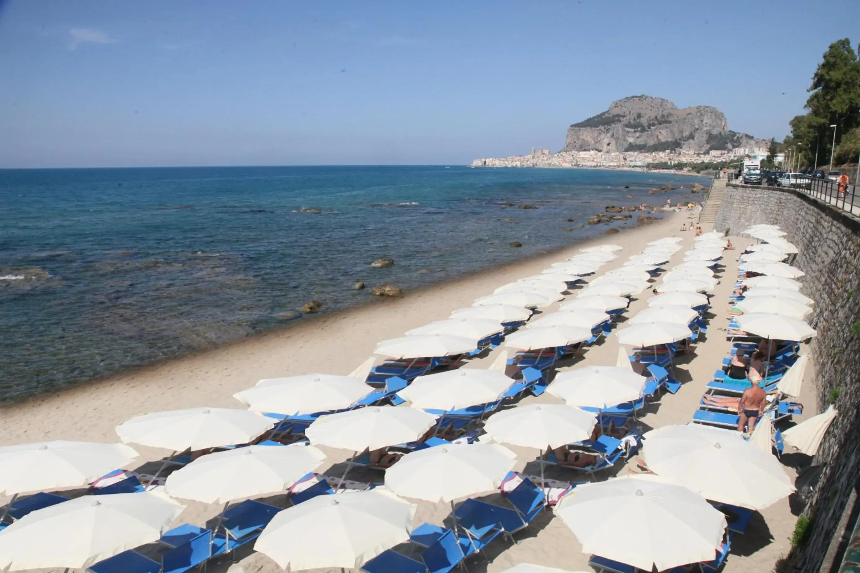 Beach in Hotel Santa Lucia Le Sabbie d'Oro