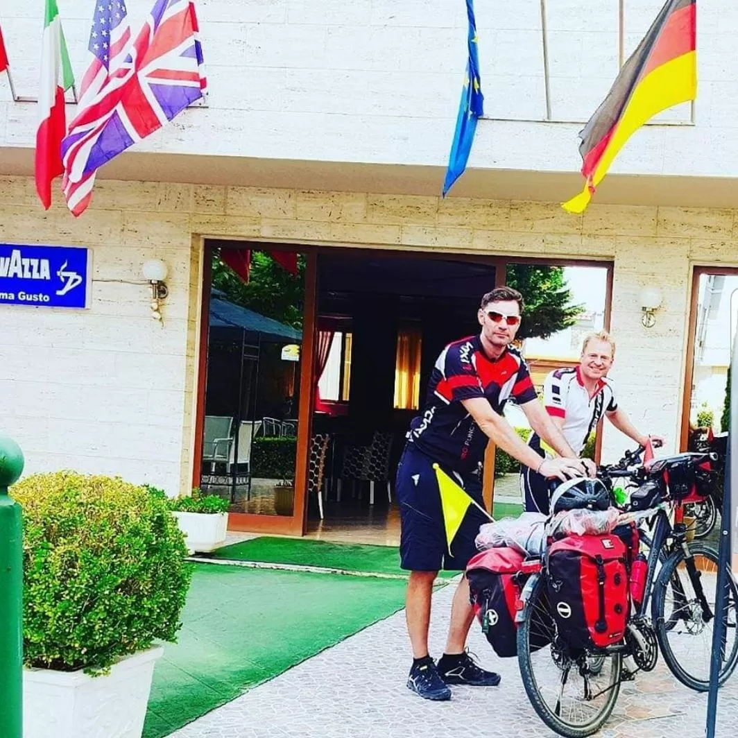 Hotel Ambasador Garden