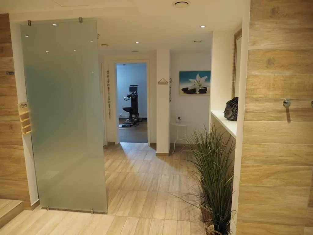 Spa and wellness centre/facilities in ACQUA Strande Yachthotel & Restaurant