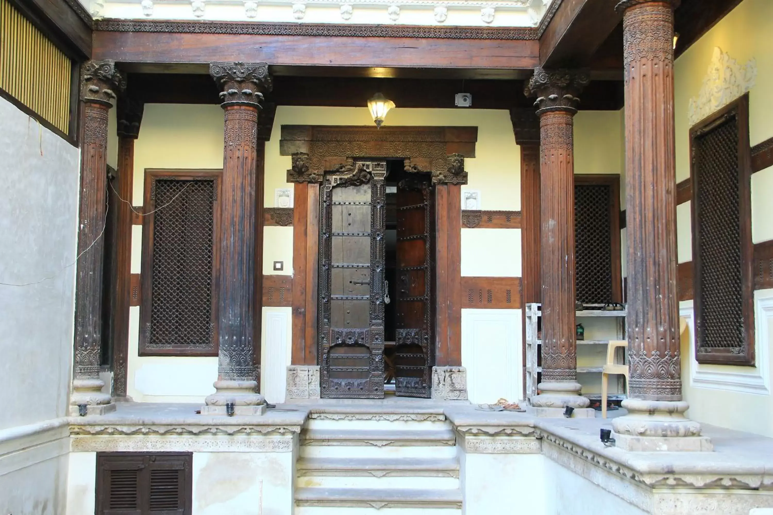 Property building in Deewanji Ni Haveli Property building in Deewanji Ni Haveli