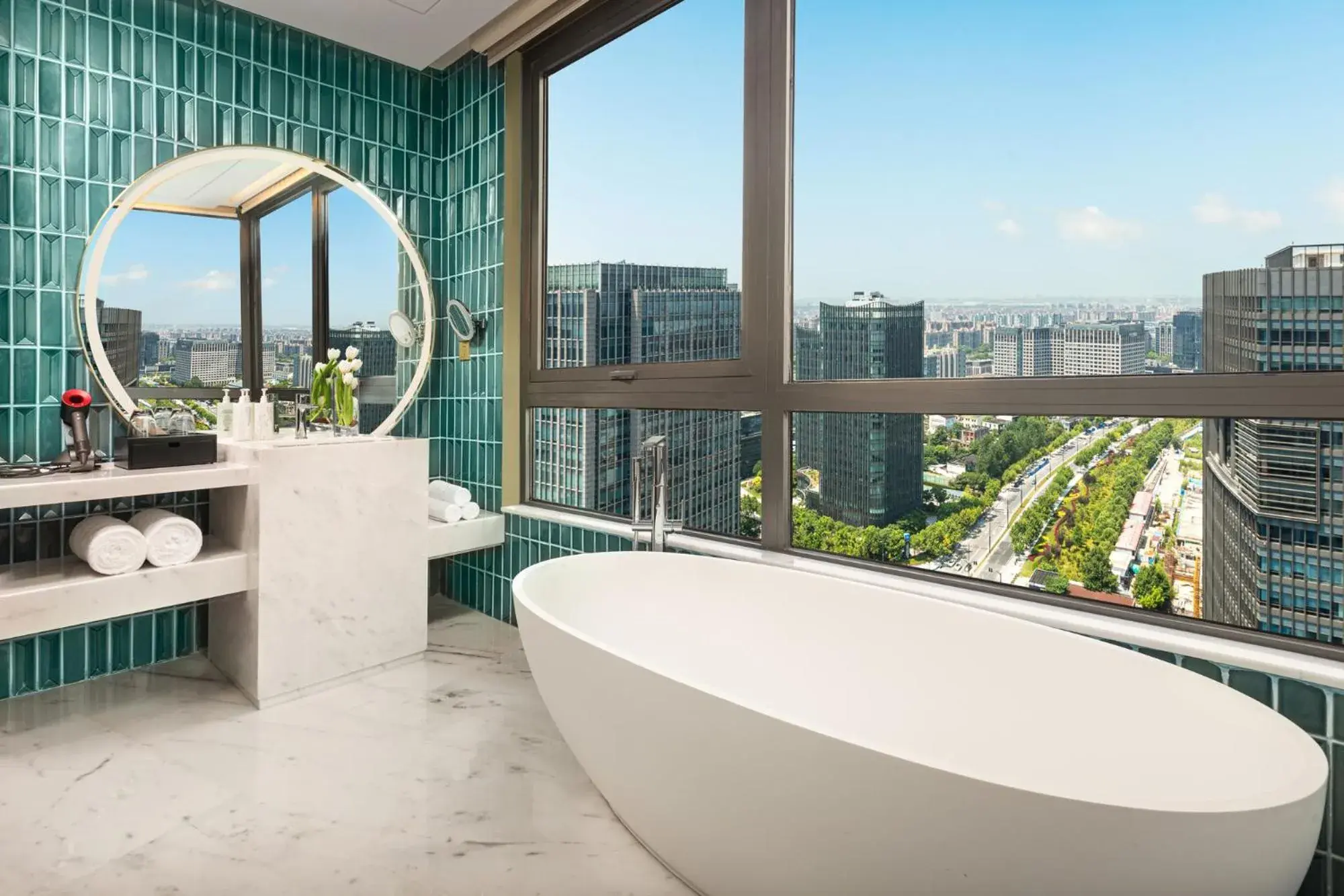 Bathroom in HUALUXE Shanghai Changfeng Park, an IHG Hotel