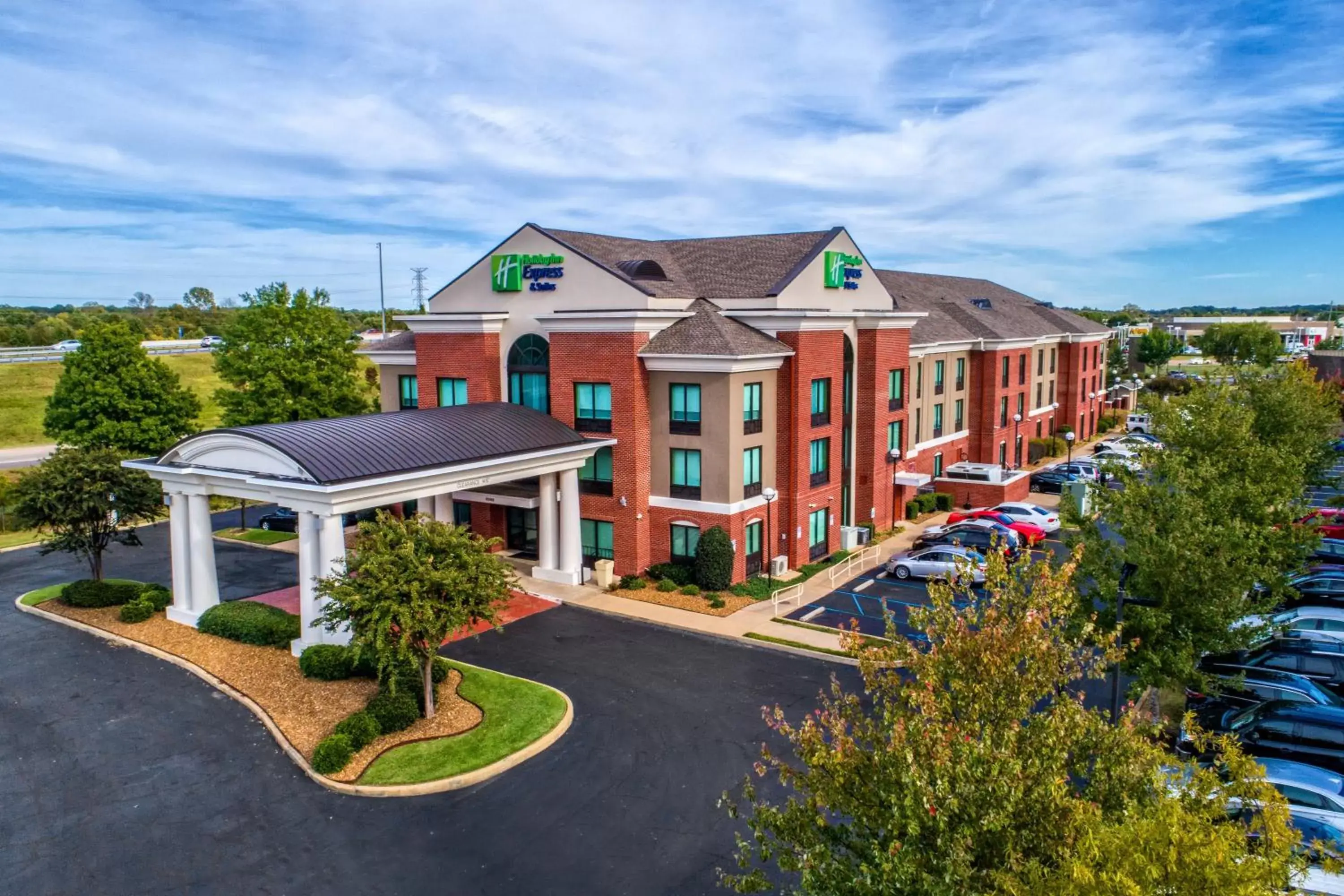 Property building in Holiday Inn Express Hotel & Suites Memphis Southwind, an IHG Hotel