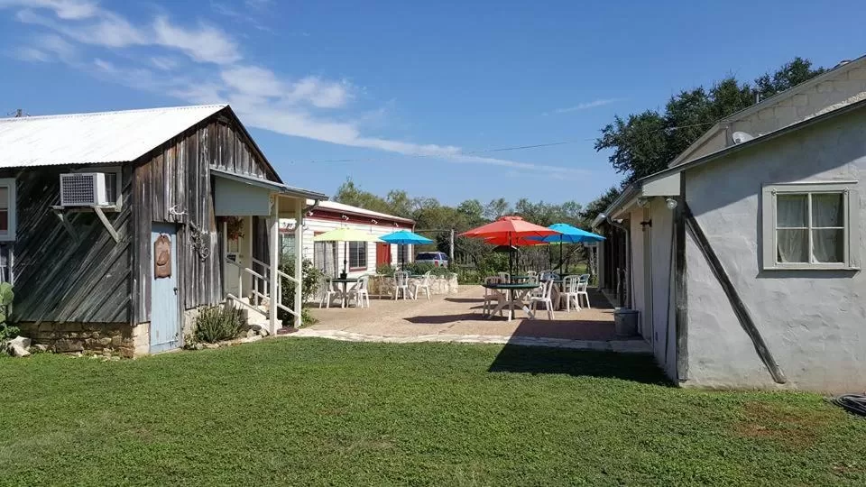 Property Building in Full Moon Inn