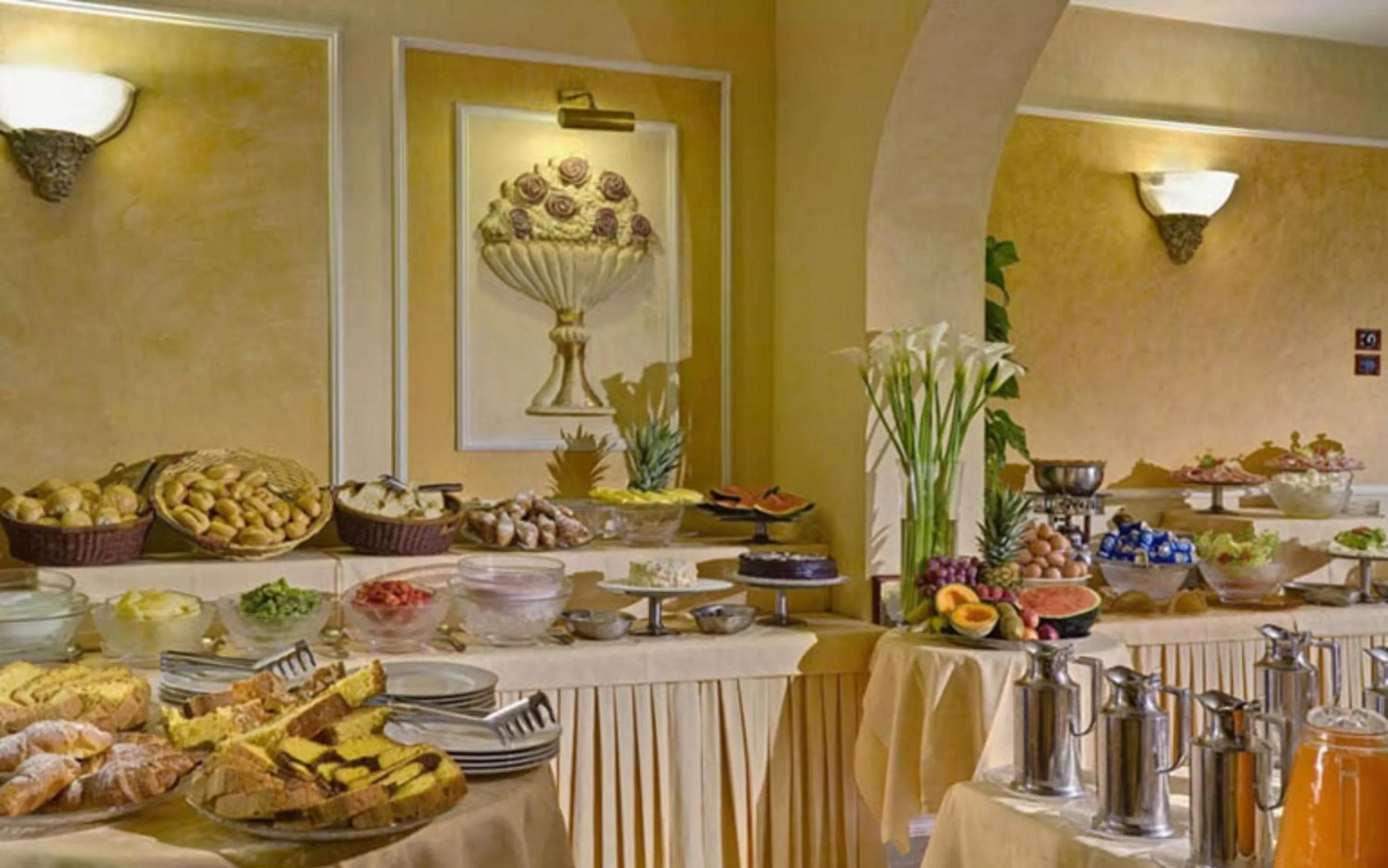 Food and drinks in Corona D'Italia