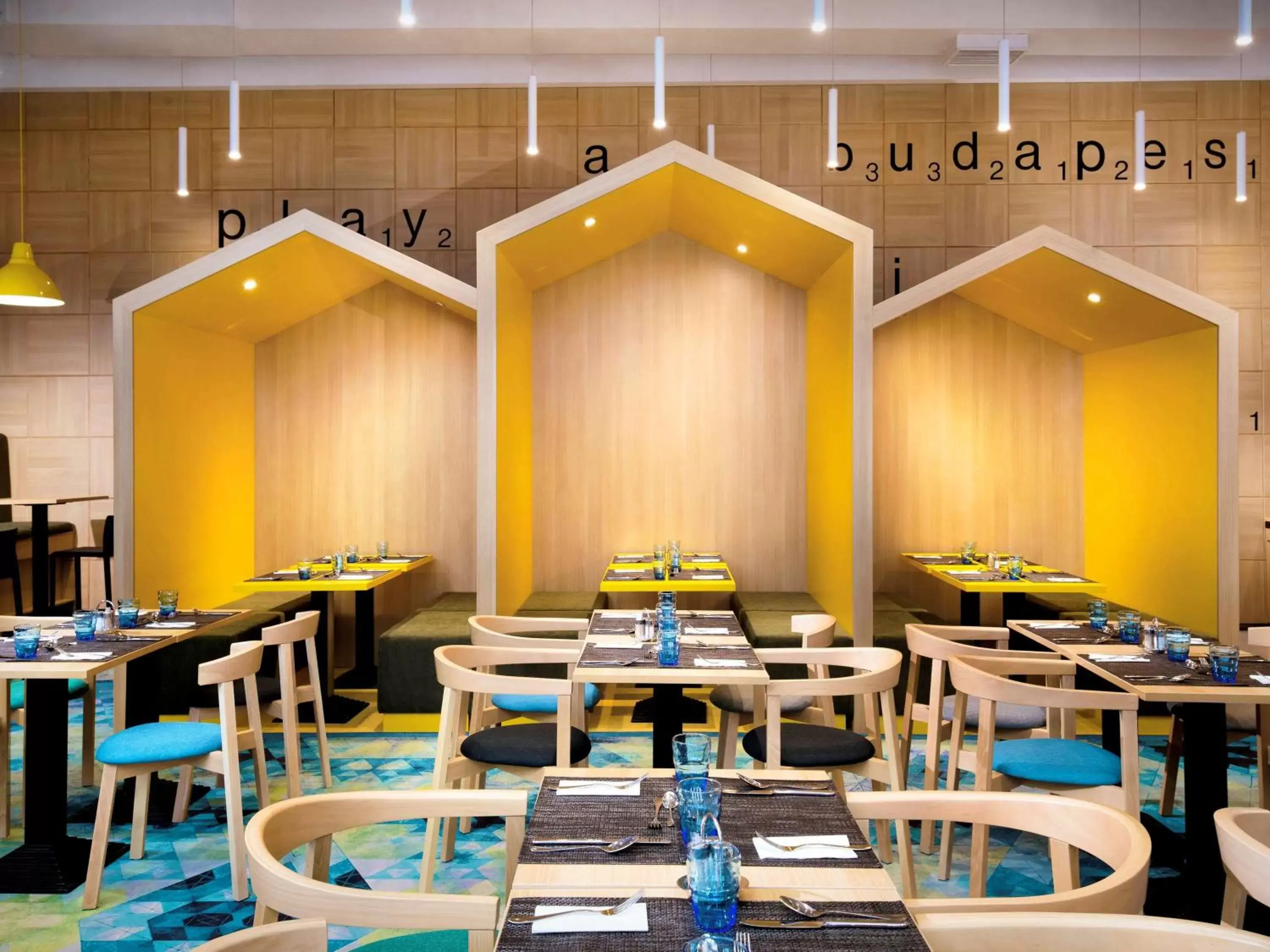 Restaurant/Places to Eat in Ibis Styles Budapest Center