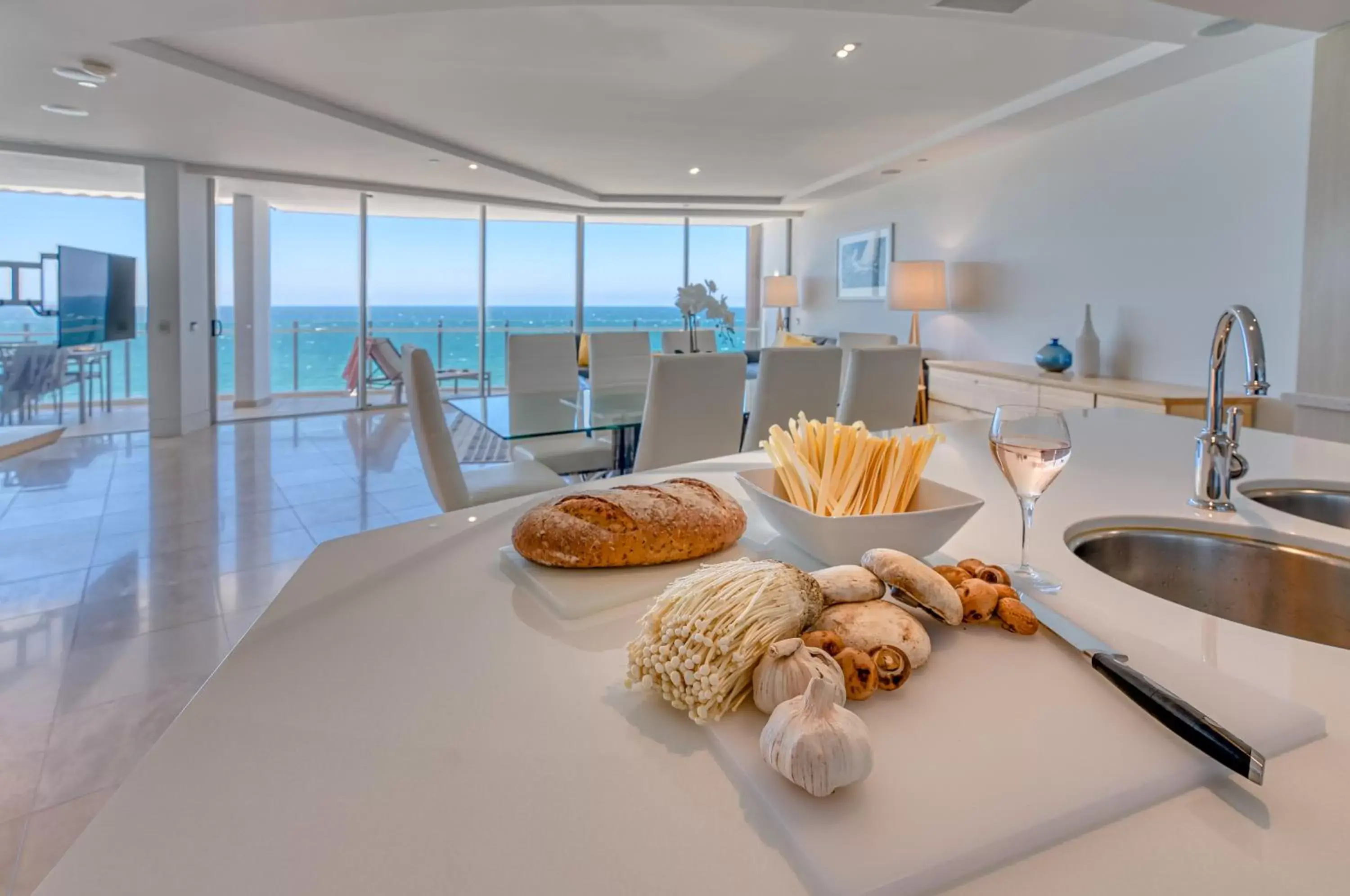 Kitchen or kitchenette in Oceans Mooloolaba Kitchen or kitchenette in Oceans Mooloolaba