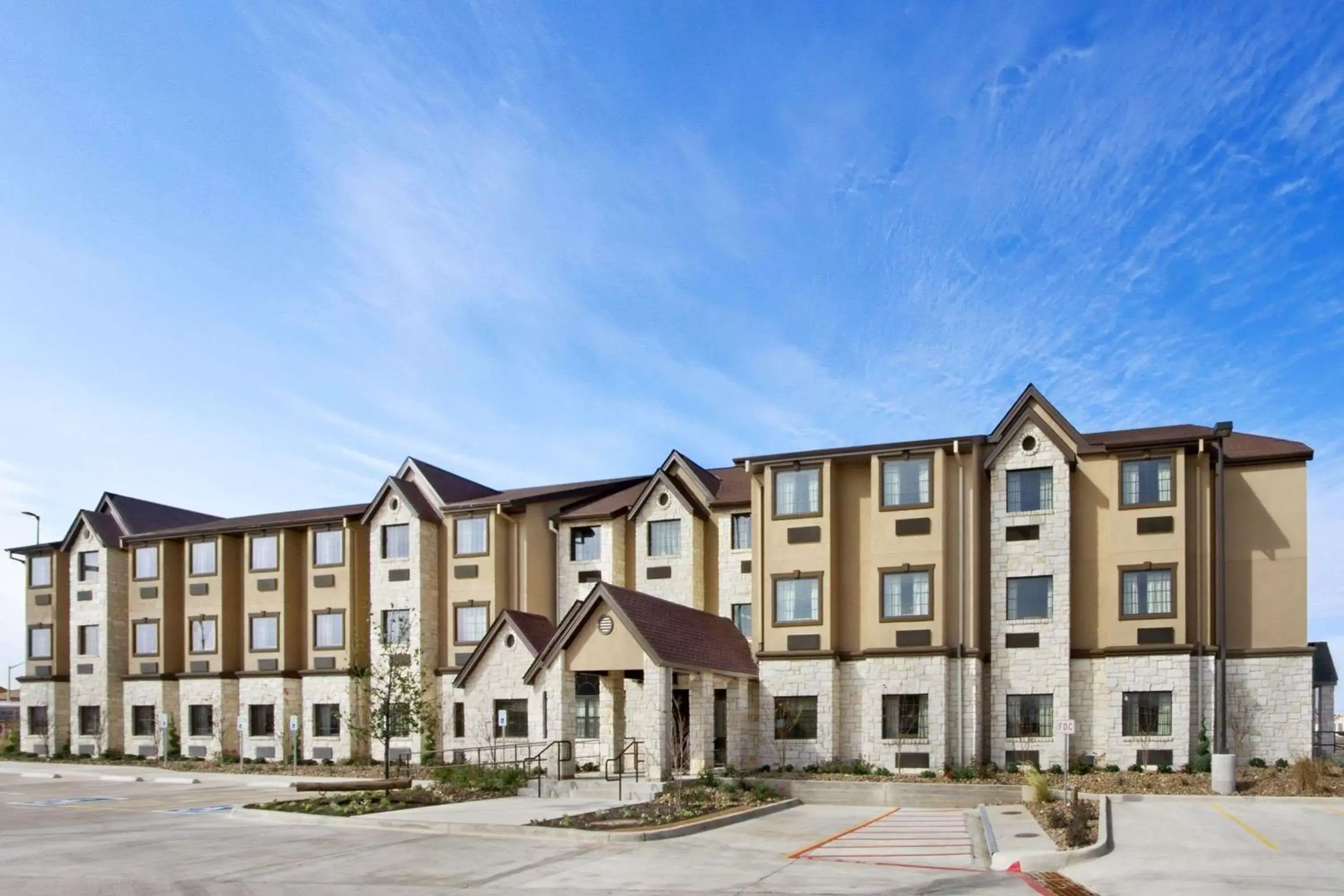 Property Building in Microtel Inn & Suites by Wyndham Buda Austin South