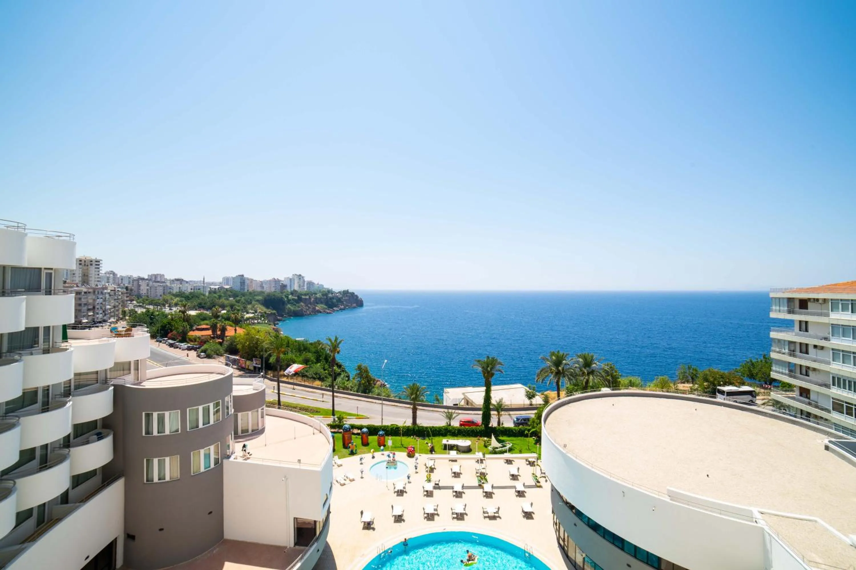 Property building in Cender Hotel