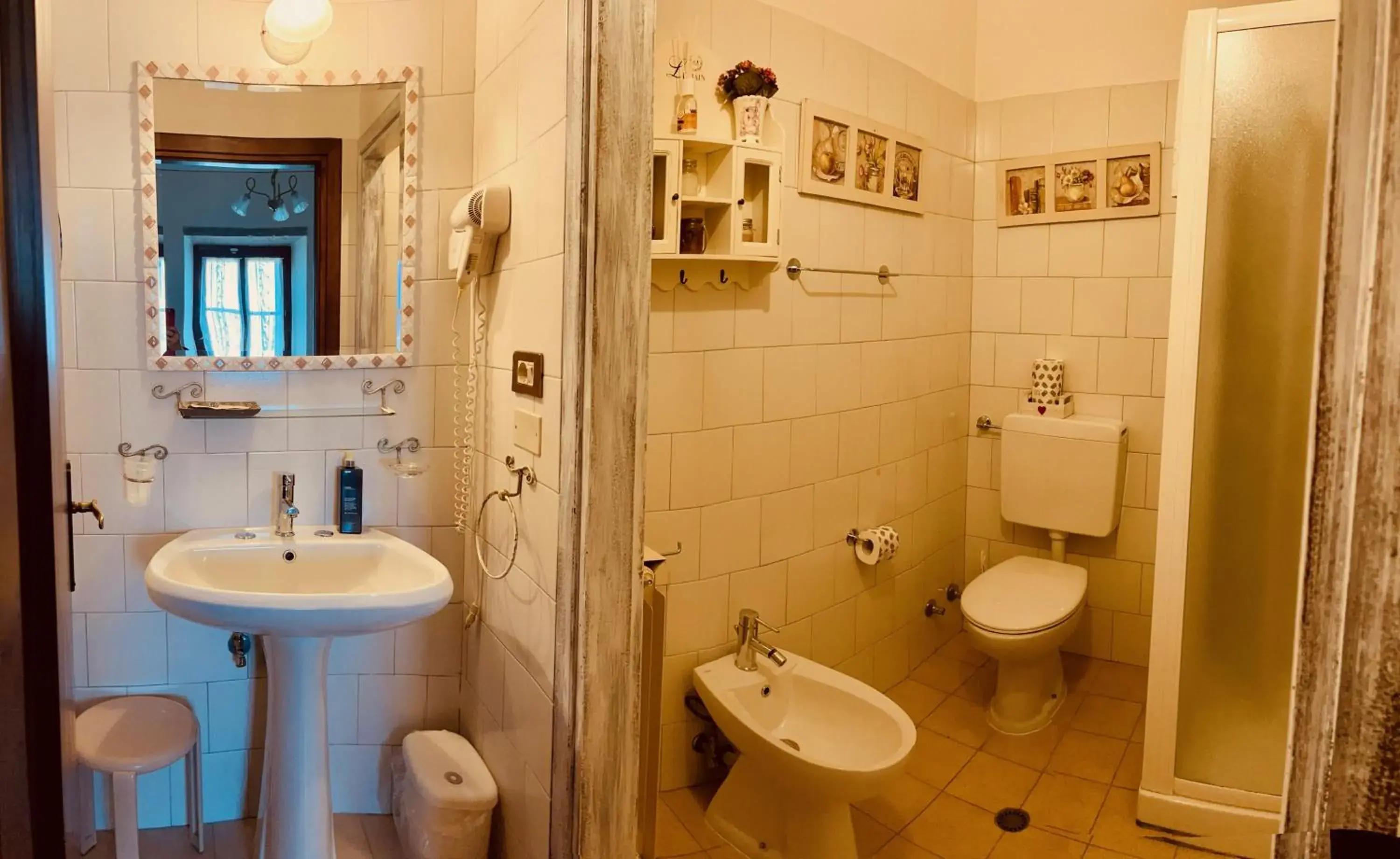 Bathroom in Villa Schiatti