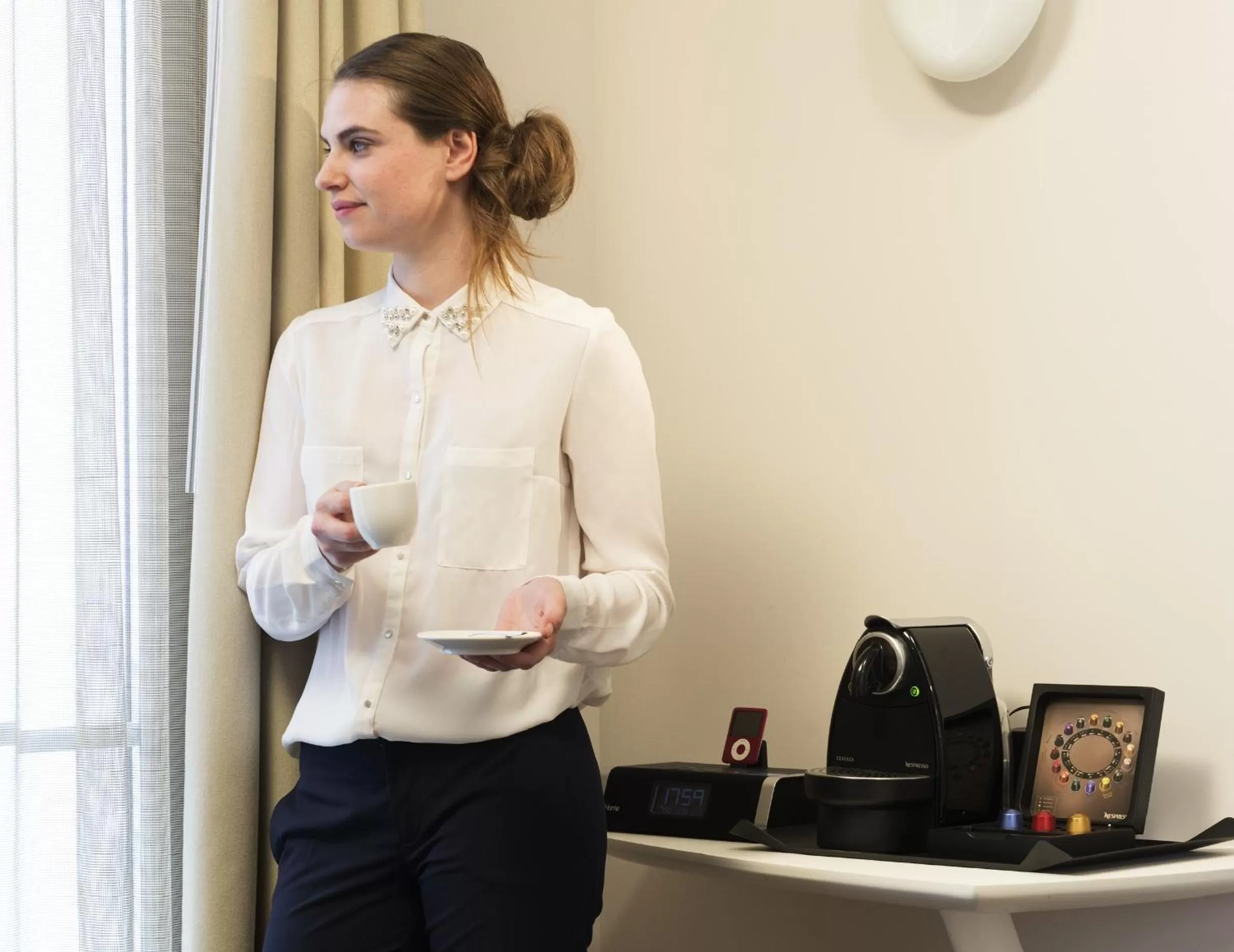 People in Mercure Paris Levallois