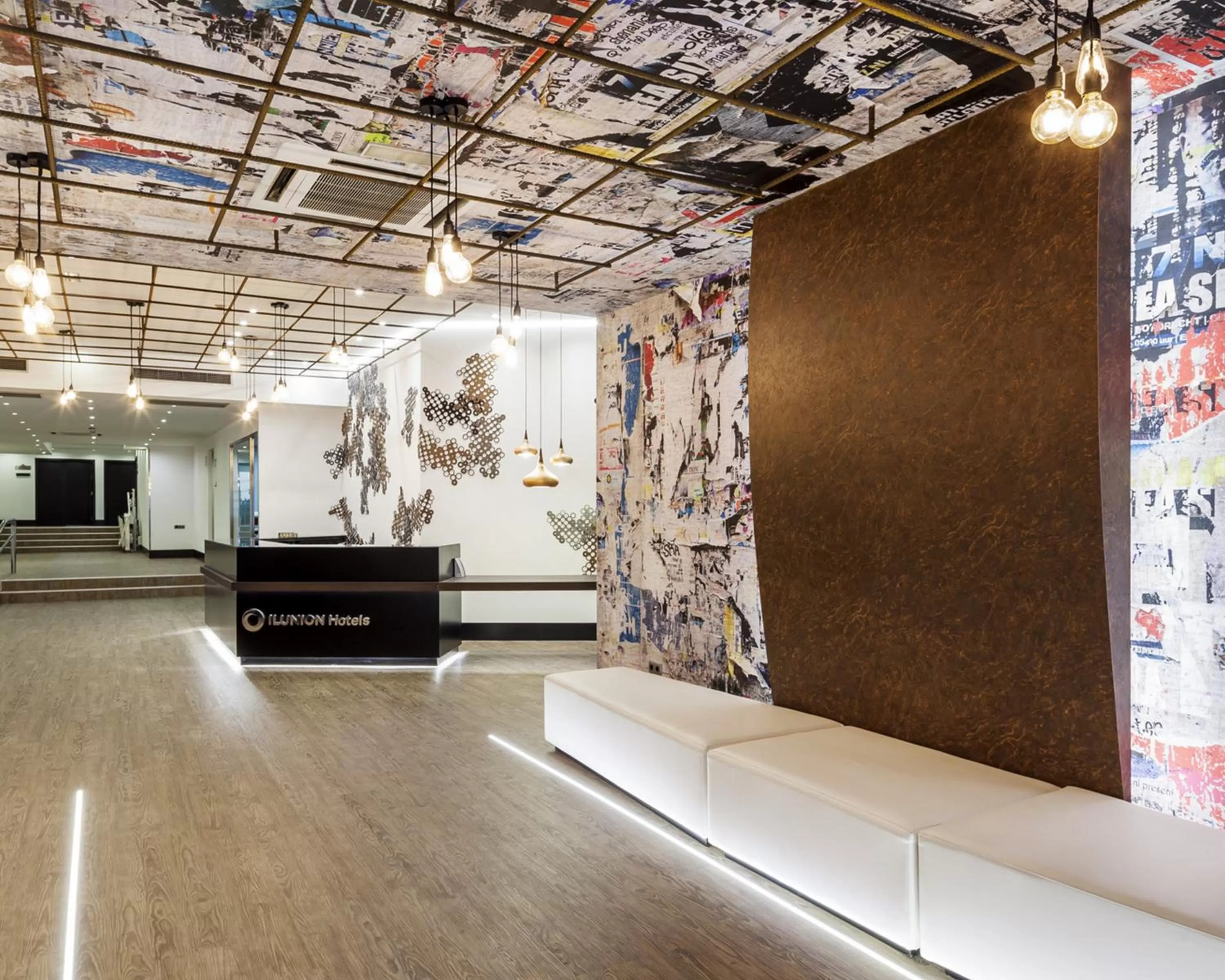 Lobby or reception in Hotel Ilunion Bilbao