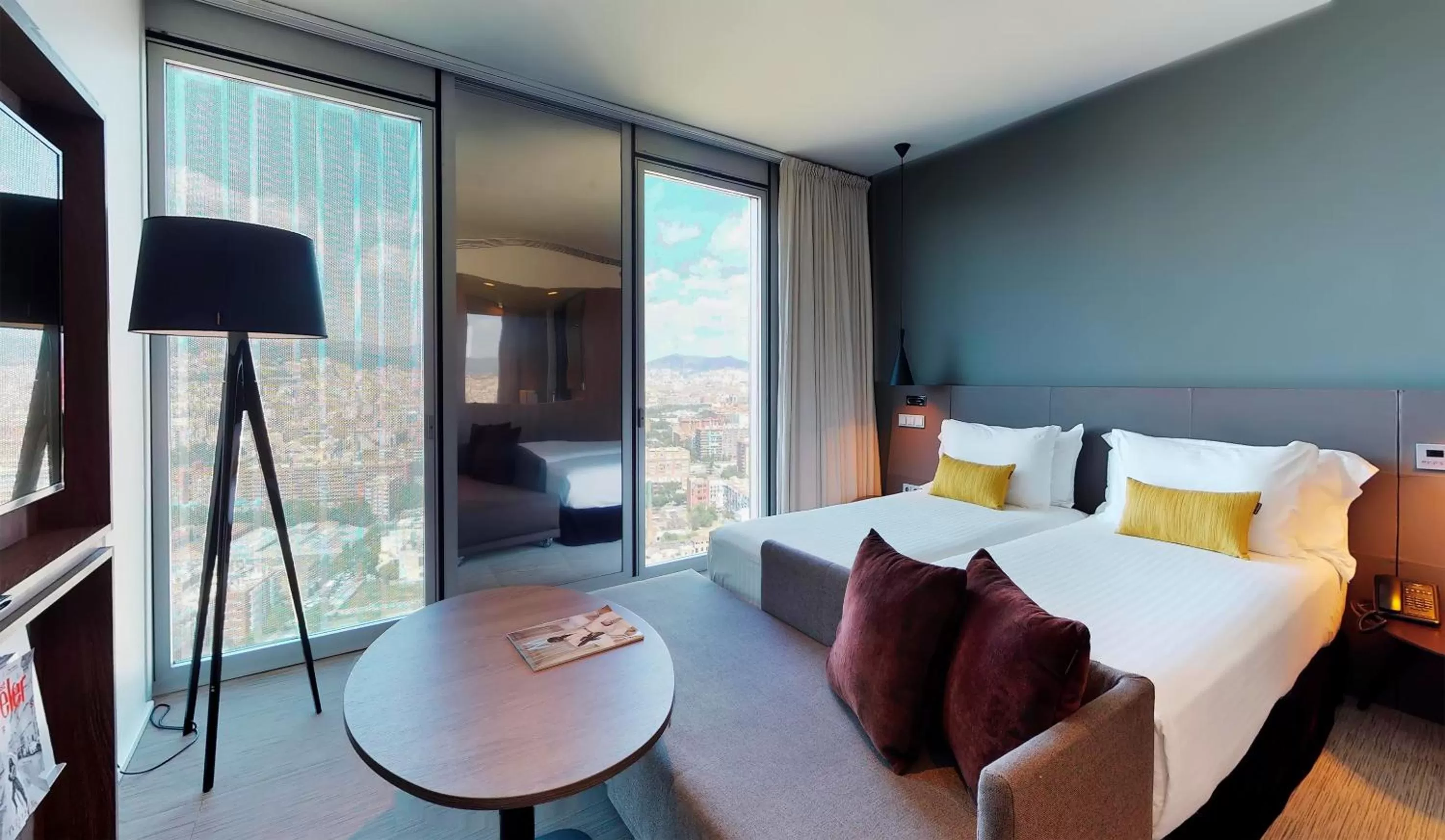 Bedroom, Bed in Melia Barcelona Sky 4* Sup