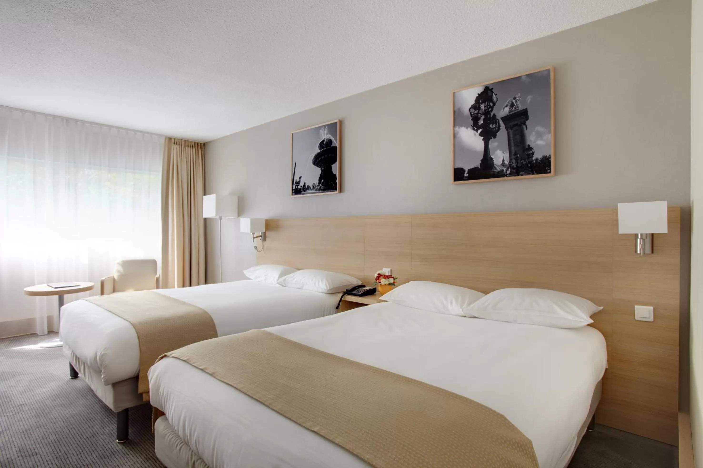 Photo of the whole room, Bed in Hotel Inn Paris CDG Airport