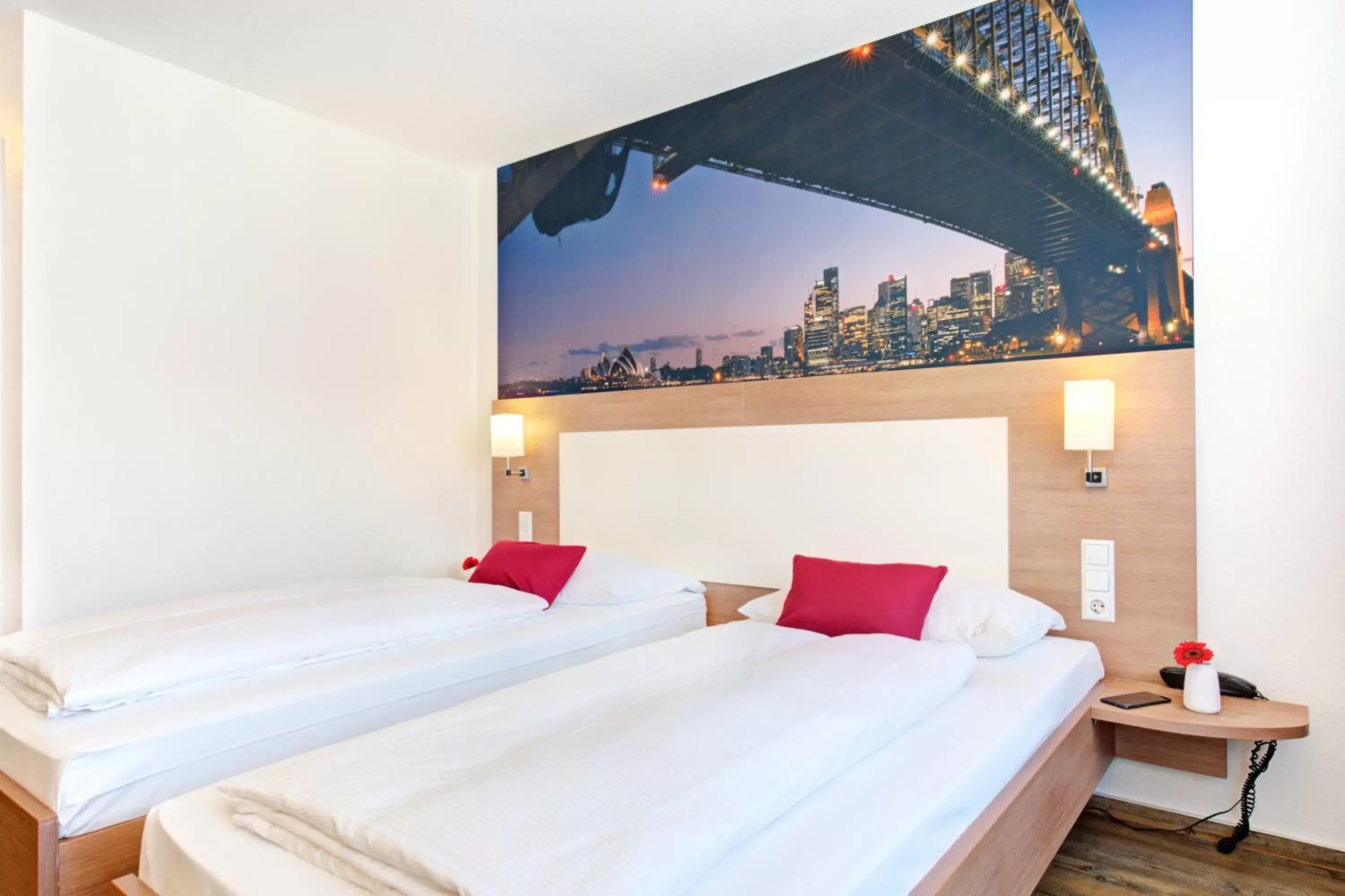 Staff, Bed in Ambassador TheContinents Staff, Bed in Ambassador TheContinents