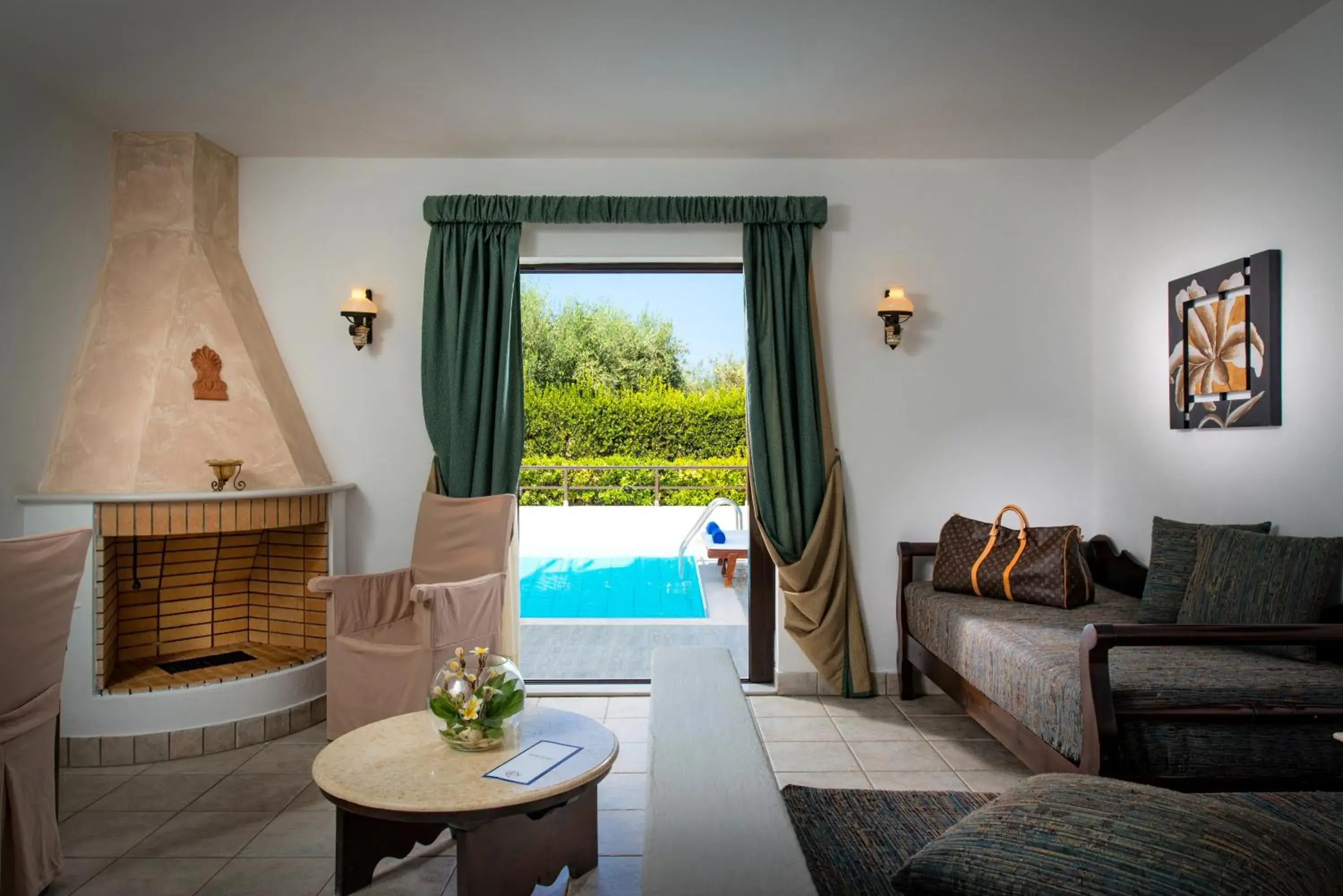 Living room, Pool View in Hersonissos Maris