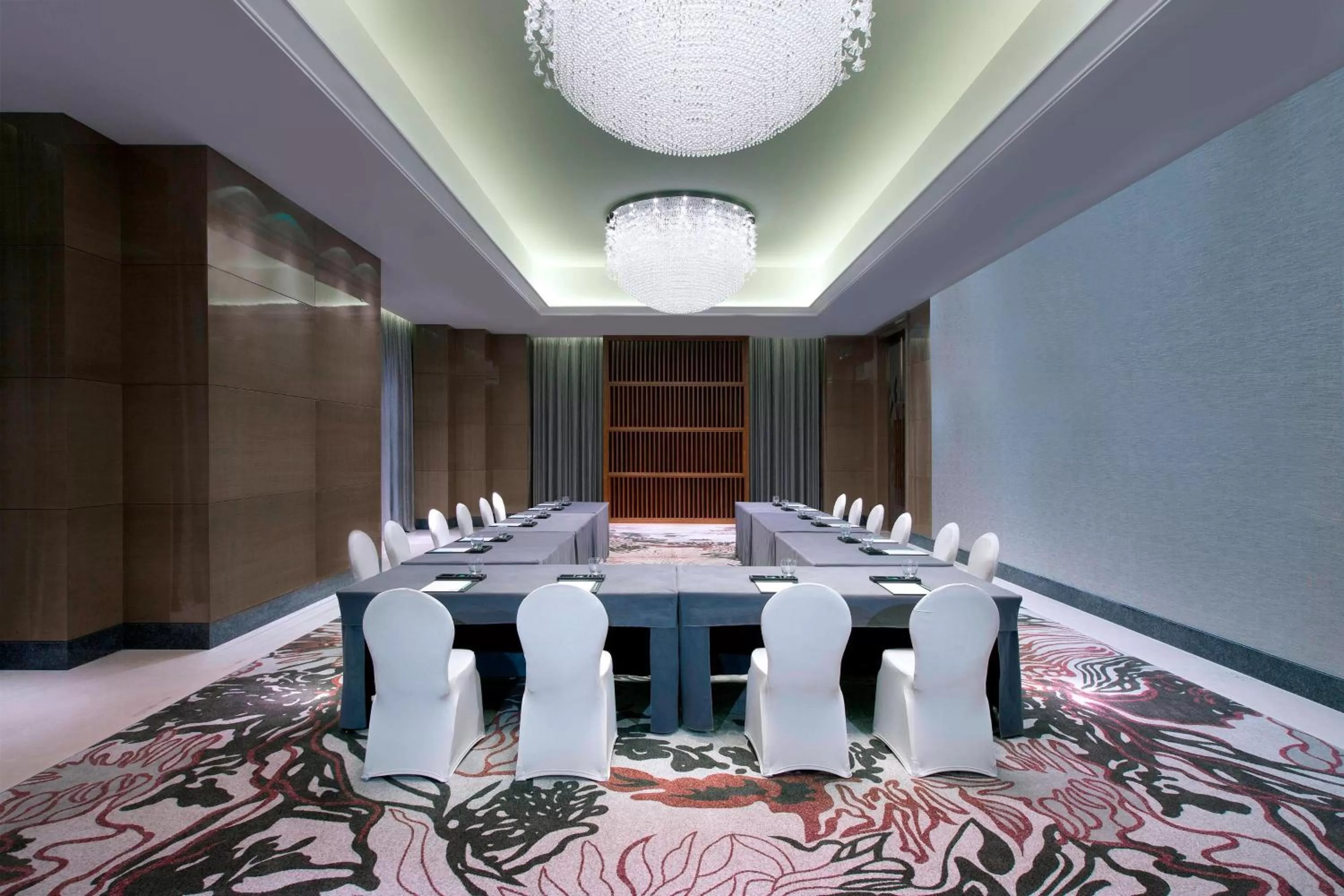 Meeting/conference room in The Westin Ningbo