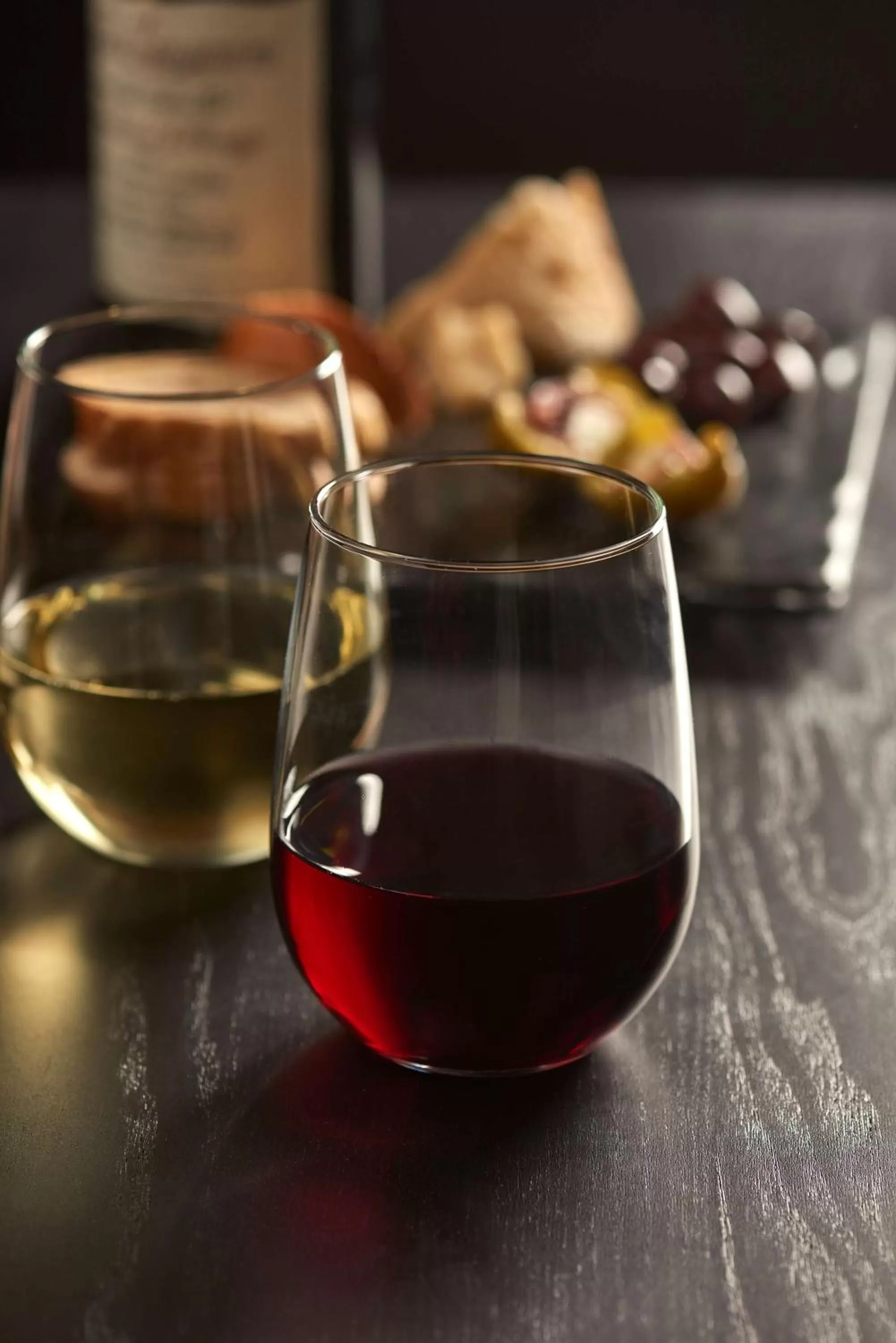 Lounge or bar in Hyatt House Mount Laurel