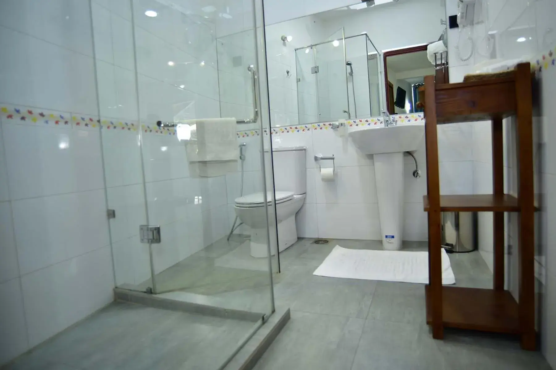 Shower, Bathroom in Colombo Villa at Cambridge Place