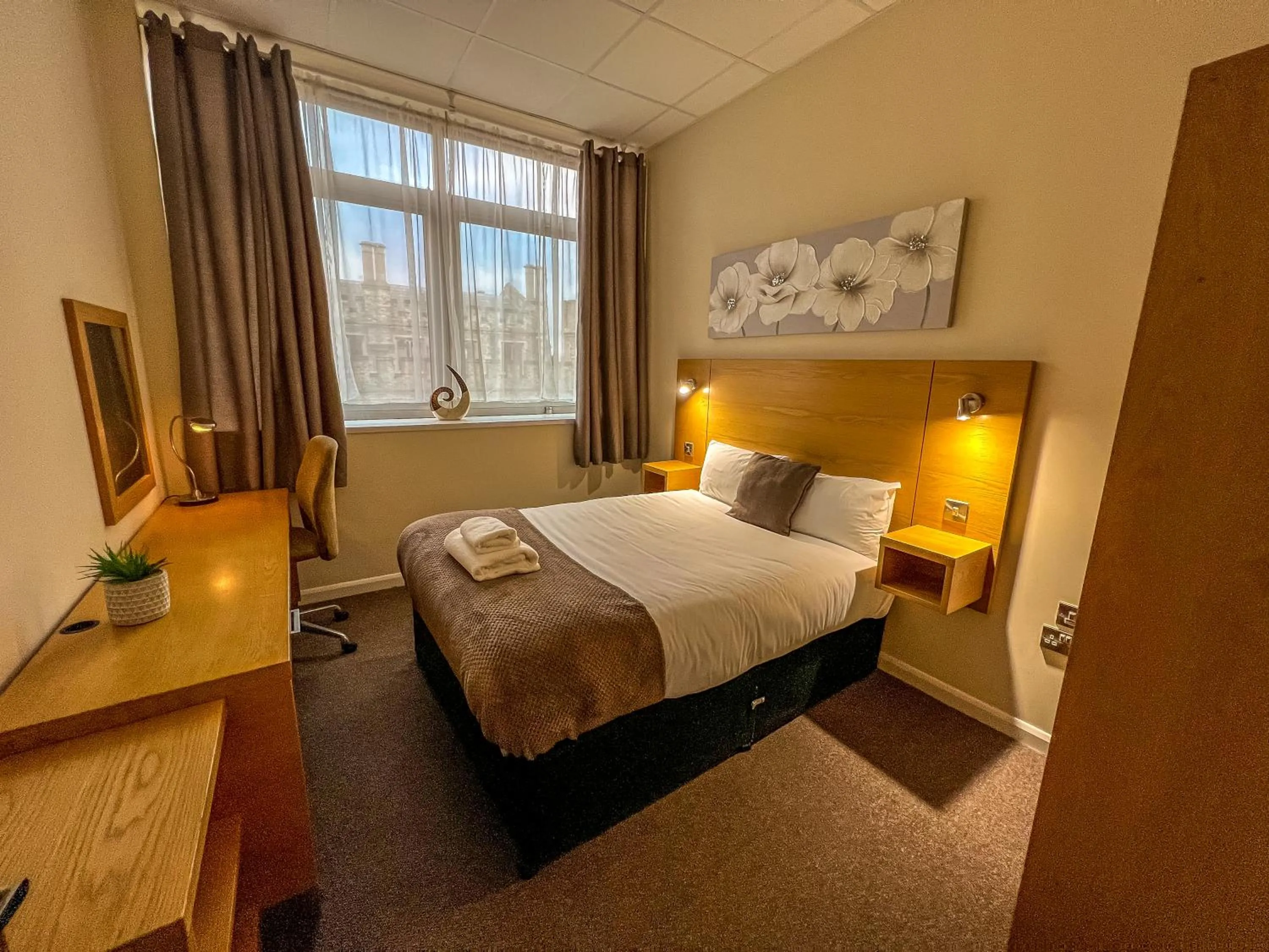 Bedroom in County Hall Apartment Hotel