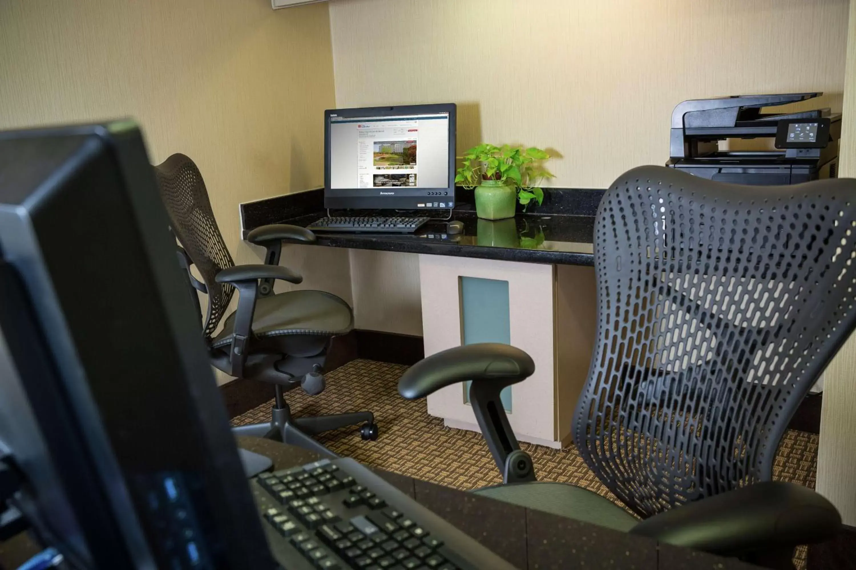 Business facilities, Business Area/Conference Room in Hilton Garden Inn Richmond Innsbrook