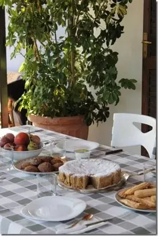 Balcony/Terrace, Food in B&B Villa Francesco