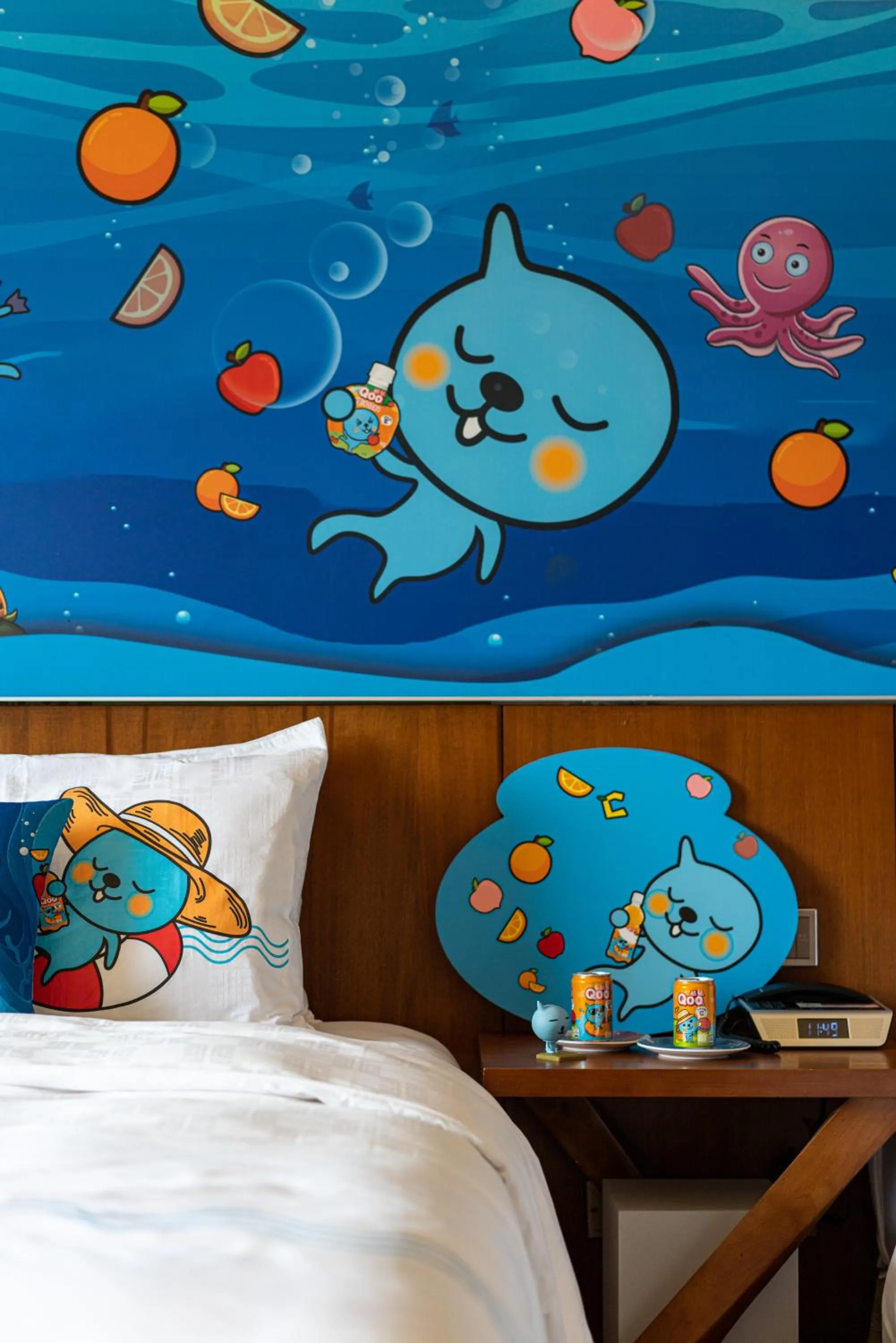 Bed in HUALUXE Hotels & Resorts Kunming