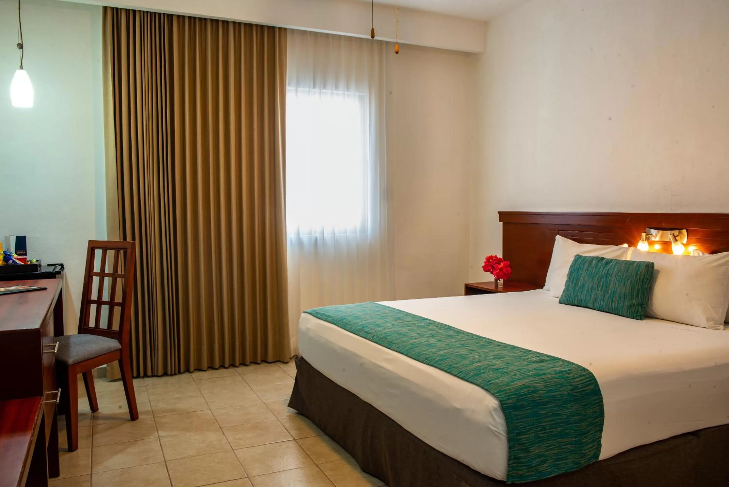 Bed in Mesón de la Luna Hotel & Spa