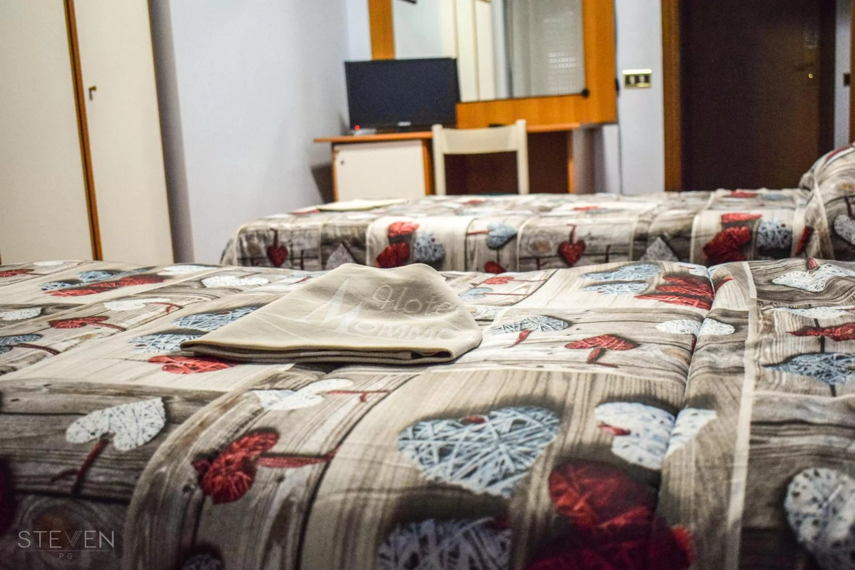 Bed in Hotel Ristorante Mommo